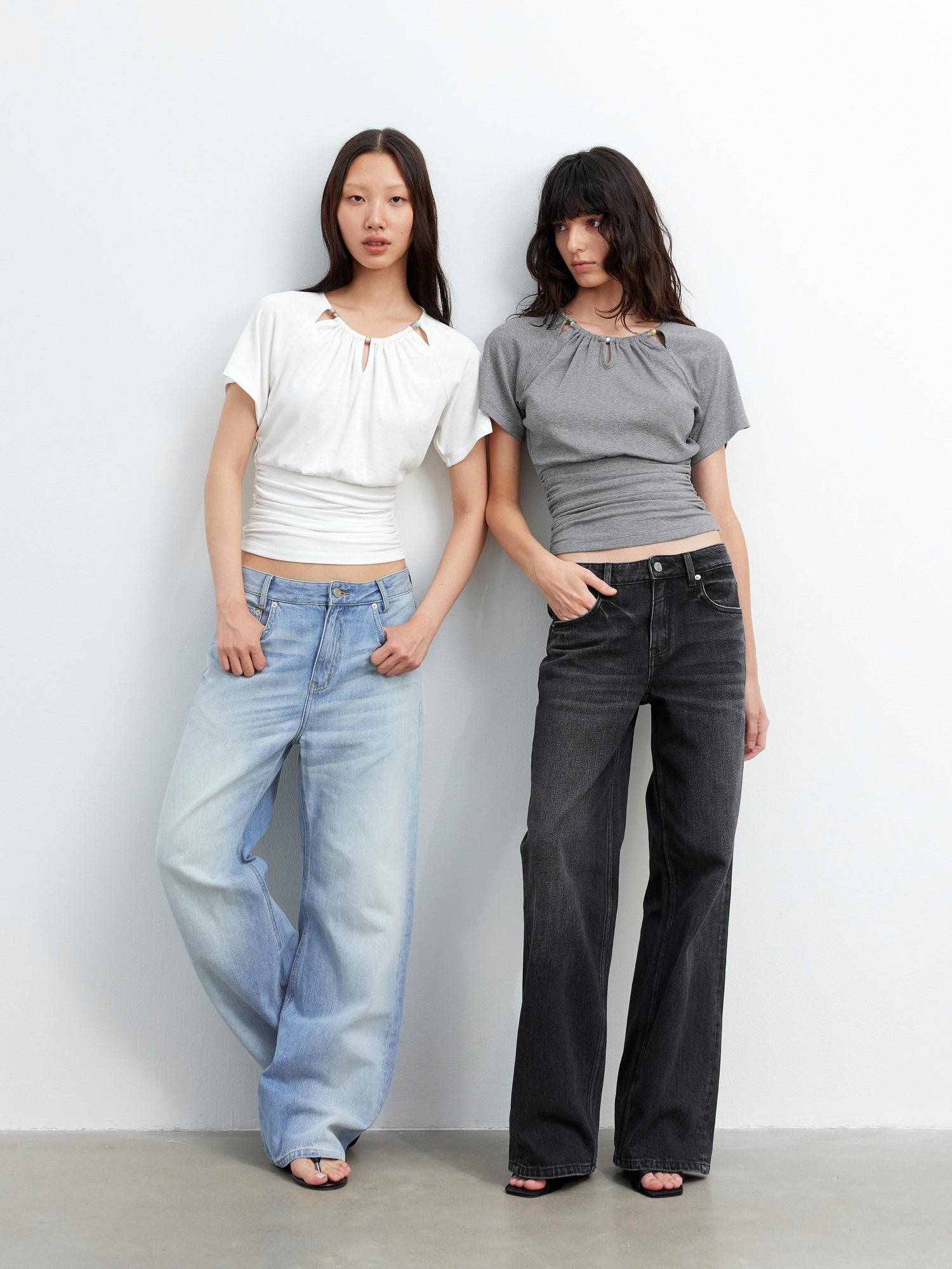 AFTADAWN Ladies V-Neck Beaded Waist Detail Modal Top