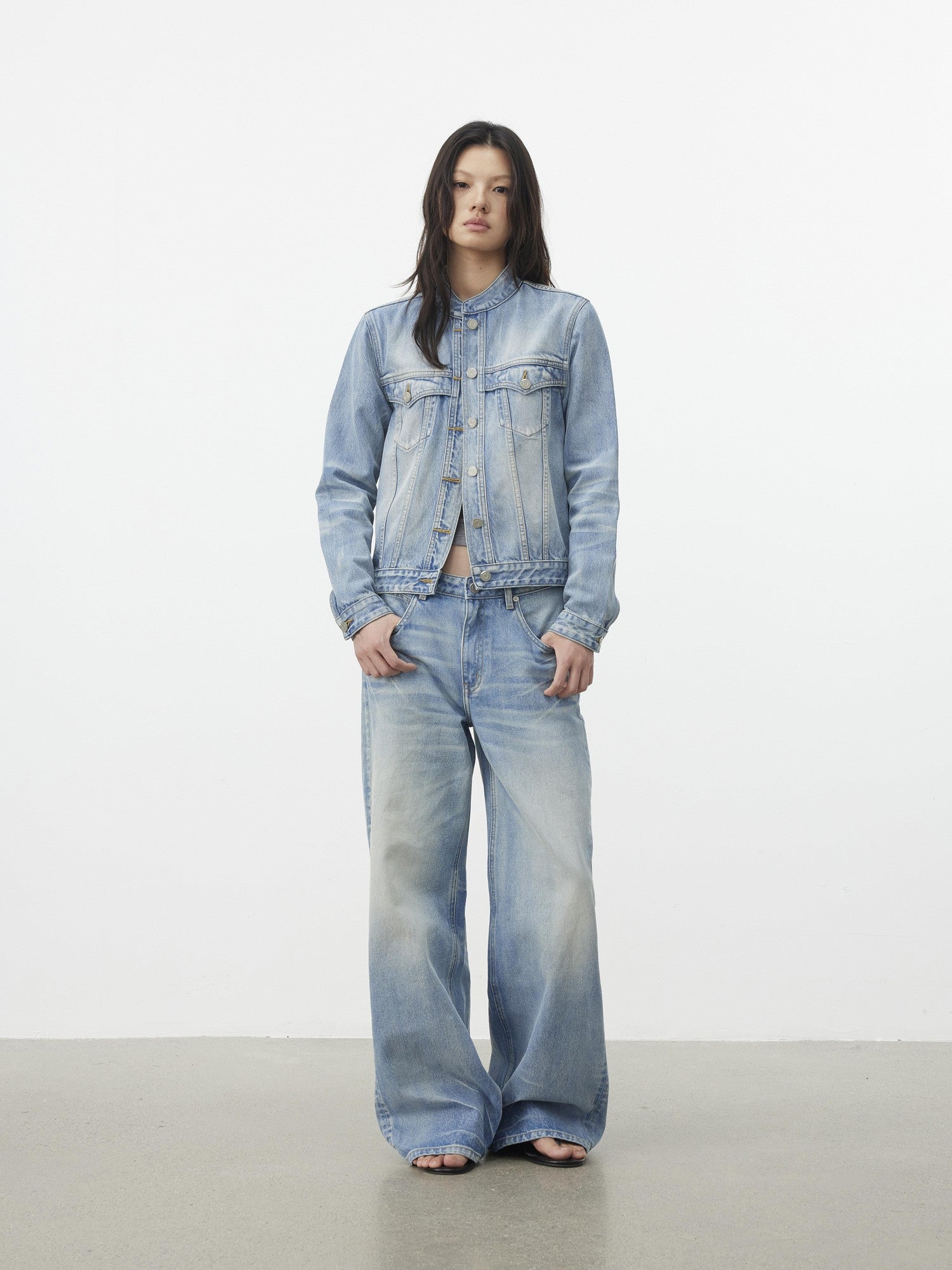 AFTADAWN Light Wash Whisker Stand Collar Short Side Pocket Women&