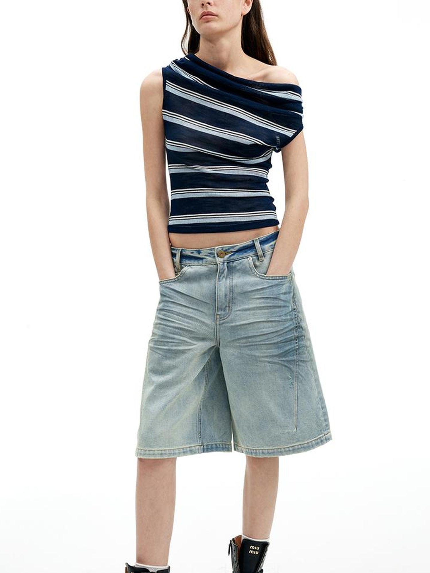 AFTADAWN Lightweight Mesh Leisel Multi Way Striped Slim Fit Sleeveless Top