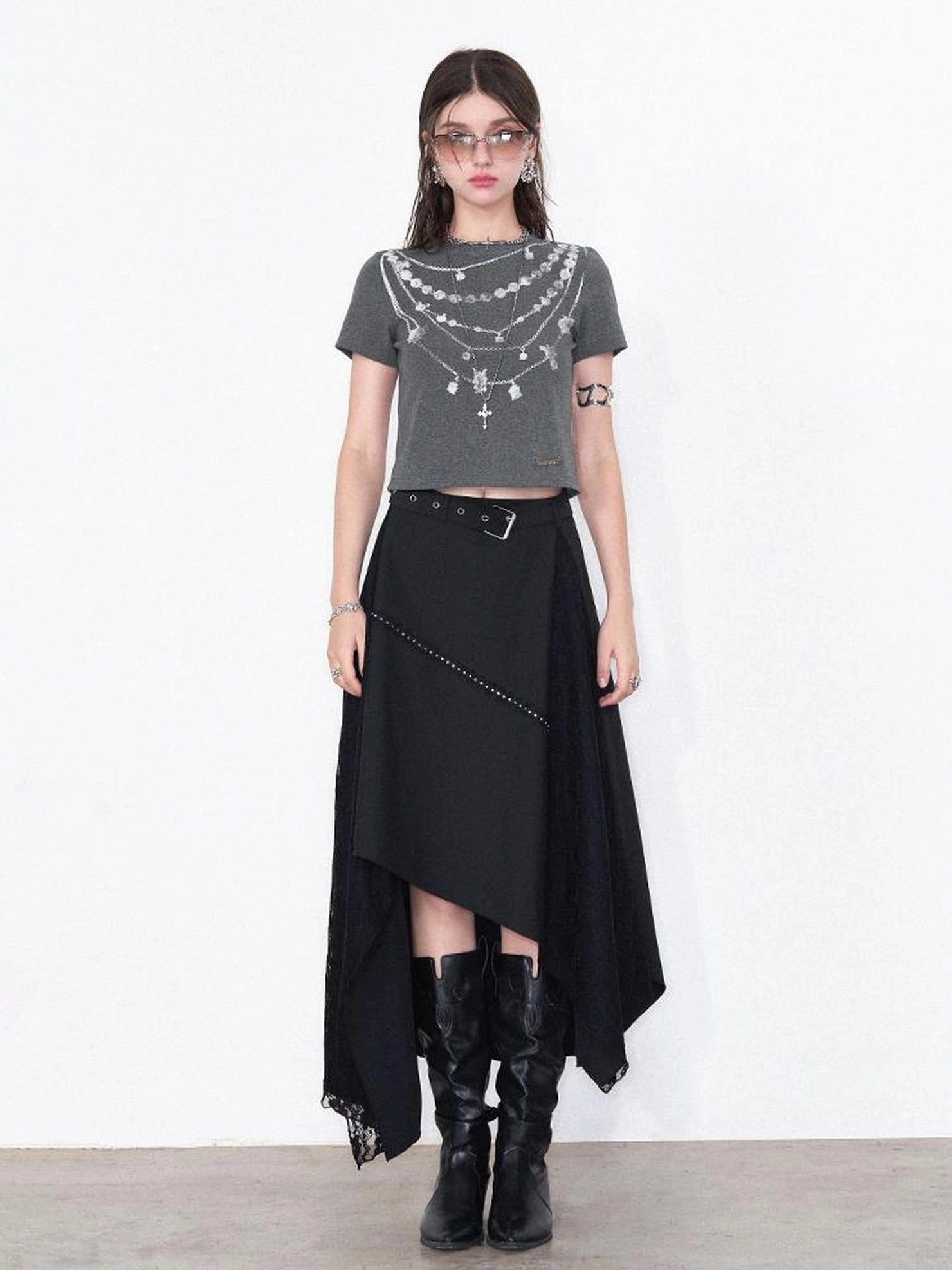 AFTADAWN Lost Necklace Print Tee Asymmetric Lace Skirt T-shirt