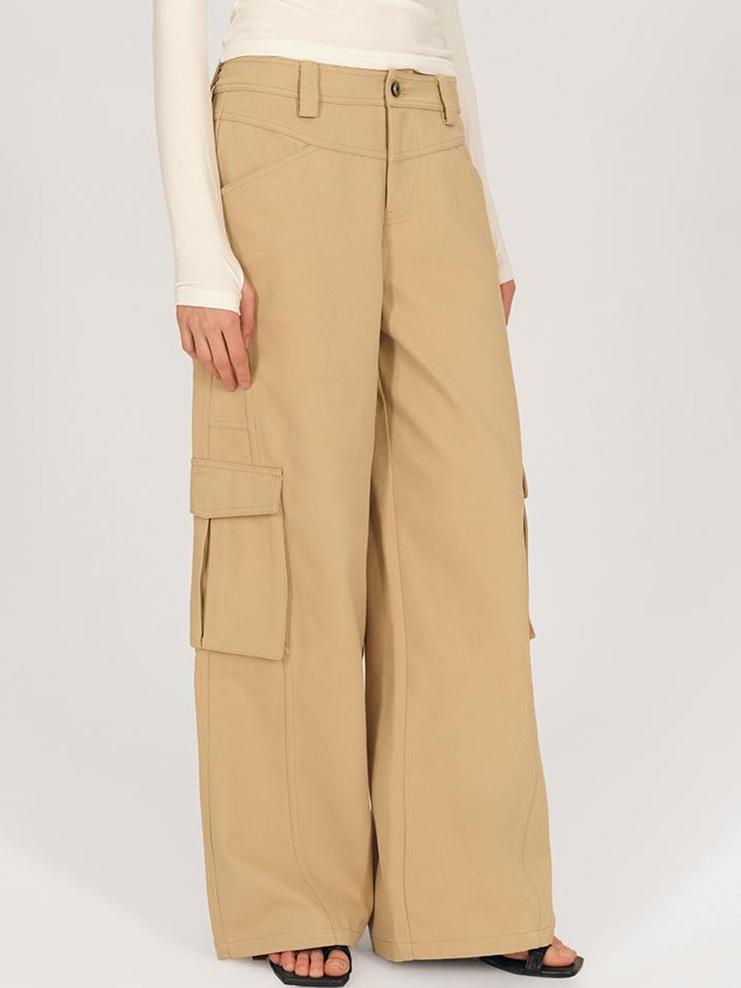 AFTADAWN Low Rise Wide Leg Cargo Pants With Deconstructed Pocket