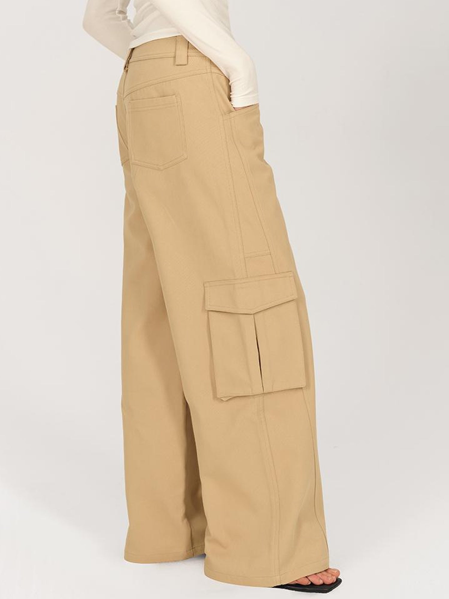 AFTADAWN Low Rise Wide Leg Cargo Pants With Deconstructed Pocket
