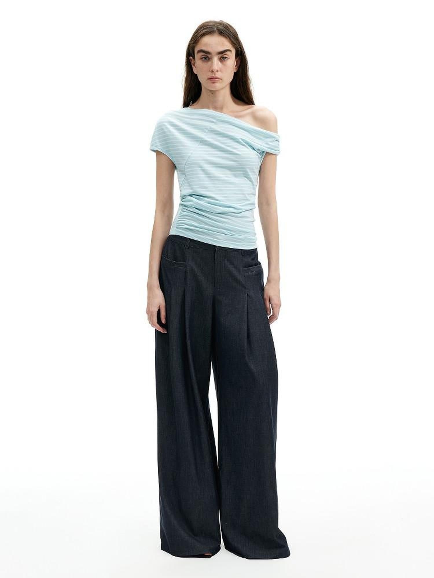 AFTADAWN Mint Striped Pleated Slanted Shoulder Women&