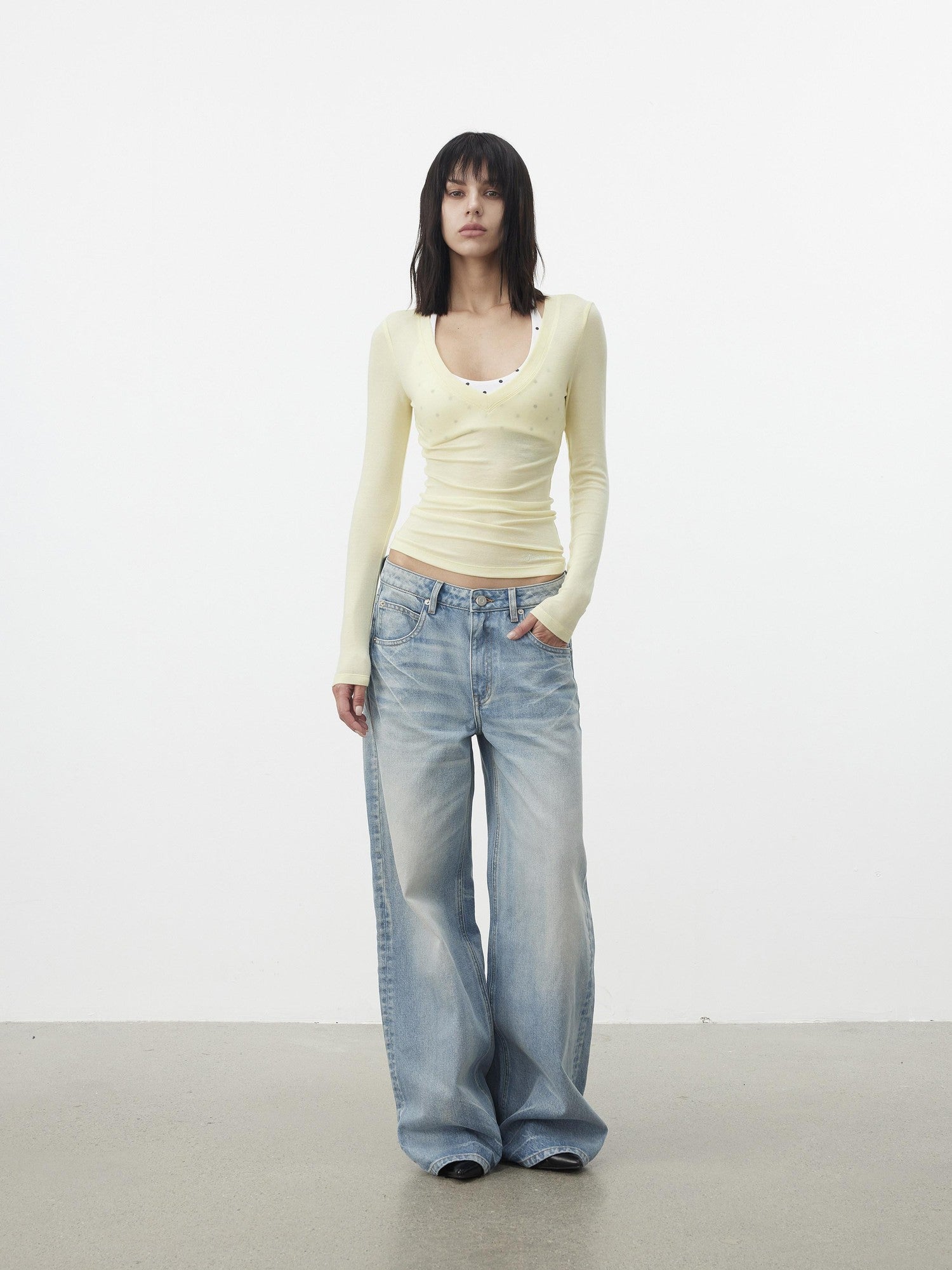 AFTADAWN Pleated V-neck Waist Cinch Women&