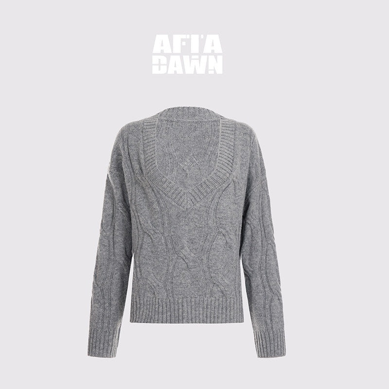 AFTADAWN_Relaxed_Thick_Cable_Knit_V-neck_Women&