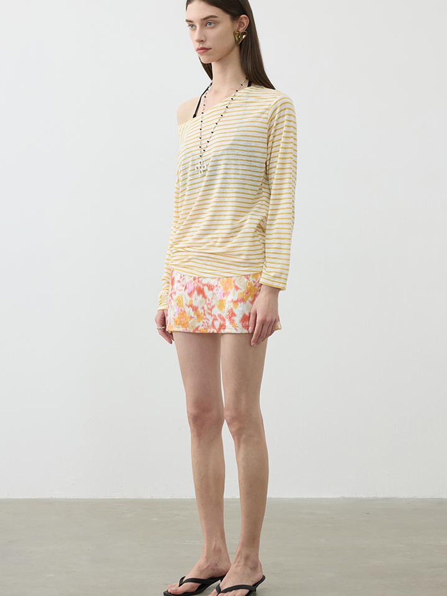 AFTADAWN Sequined Floral Print Low Waist A Line Mini Skirt with Safety Shorts