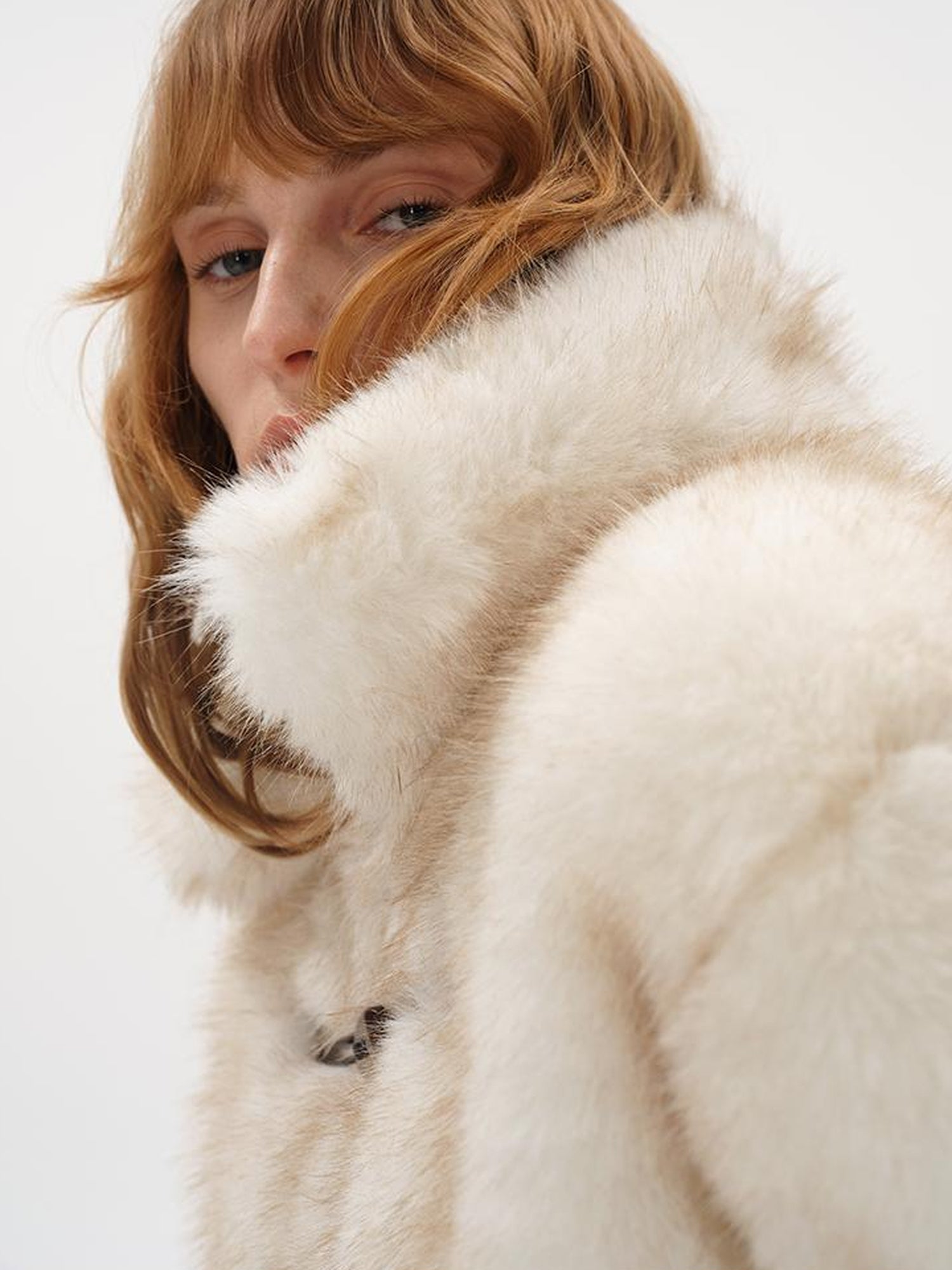 AFTADAWN Silver Fox Fur Collar Short Eco Friendly Coat