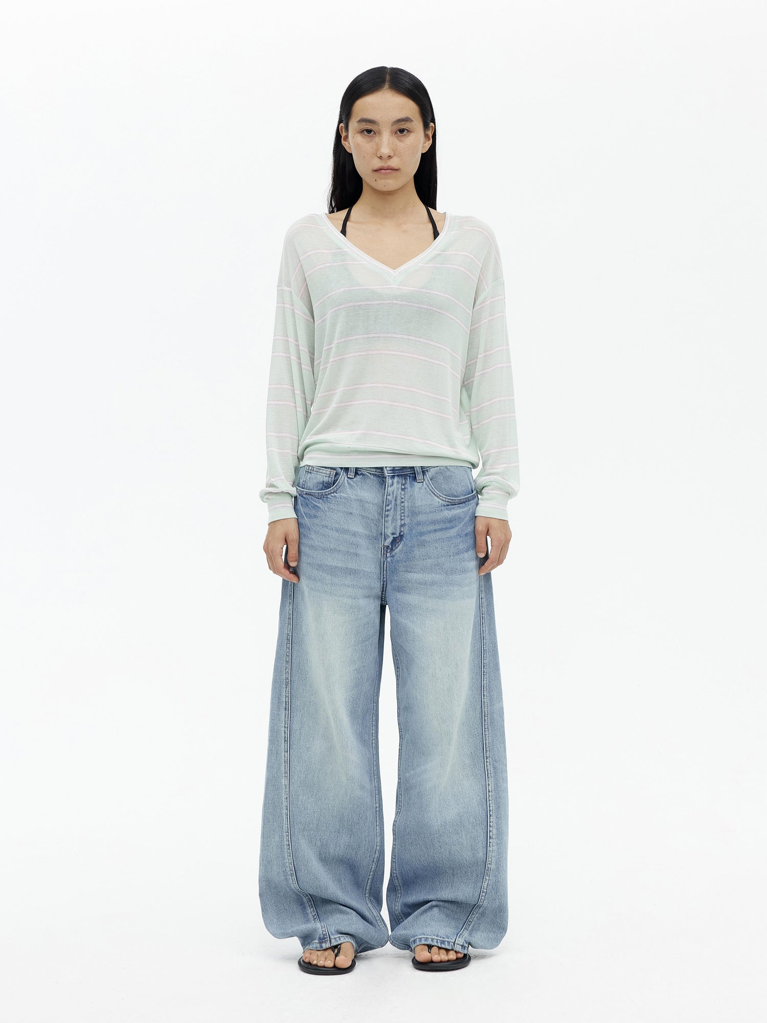 AFTADAWN Soft V-Neck Wool Blend Striped Top