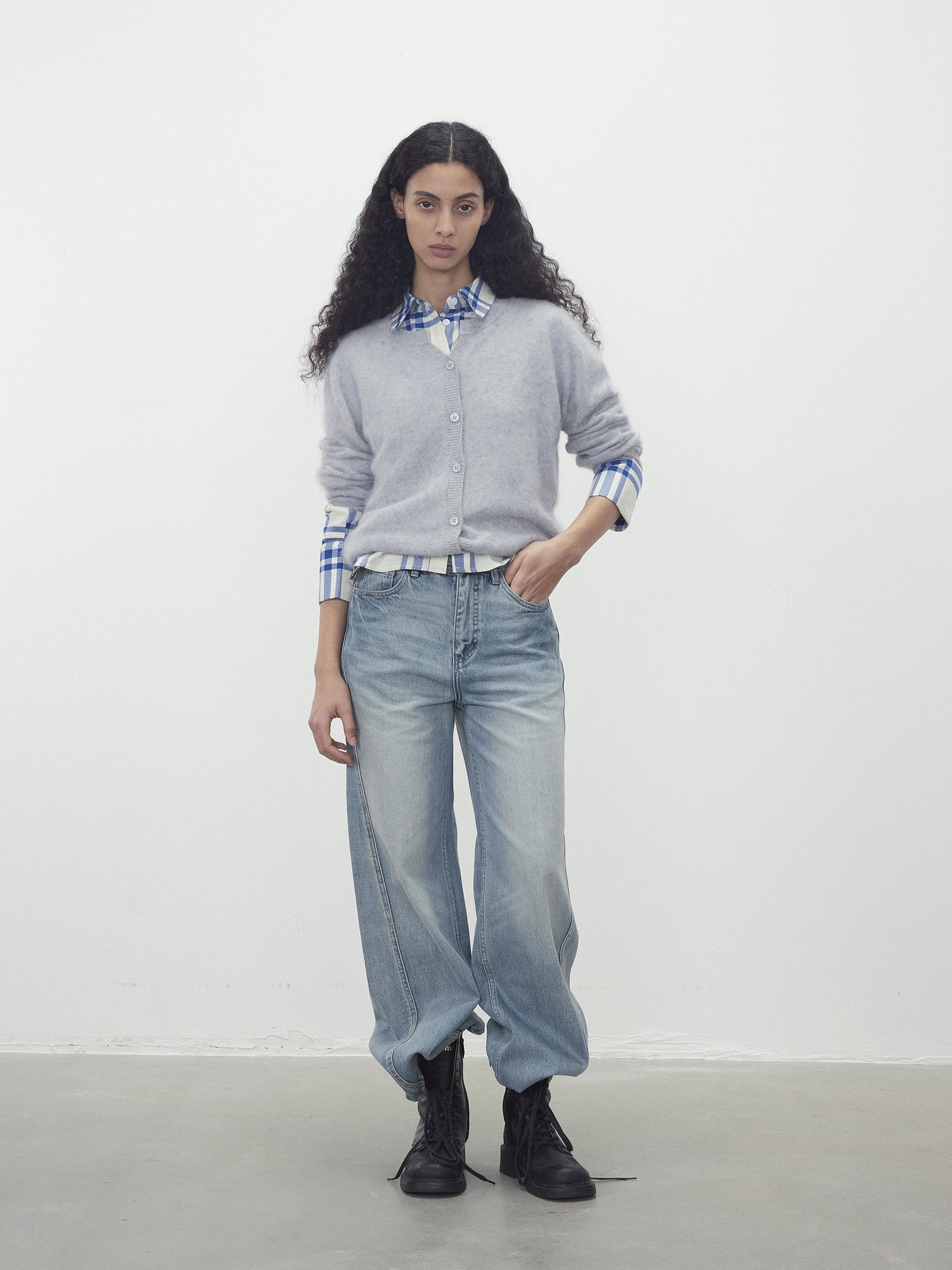 AFTADAWN Soft V-Neck Wool Cashmere Sweater