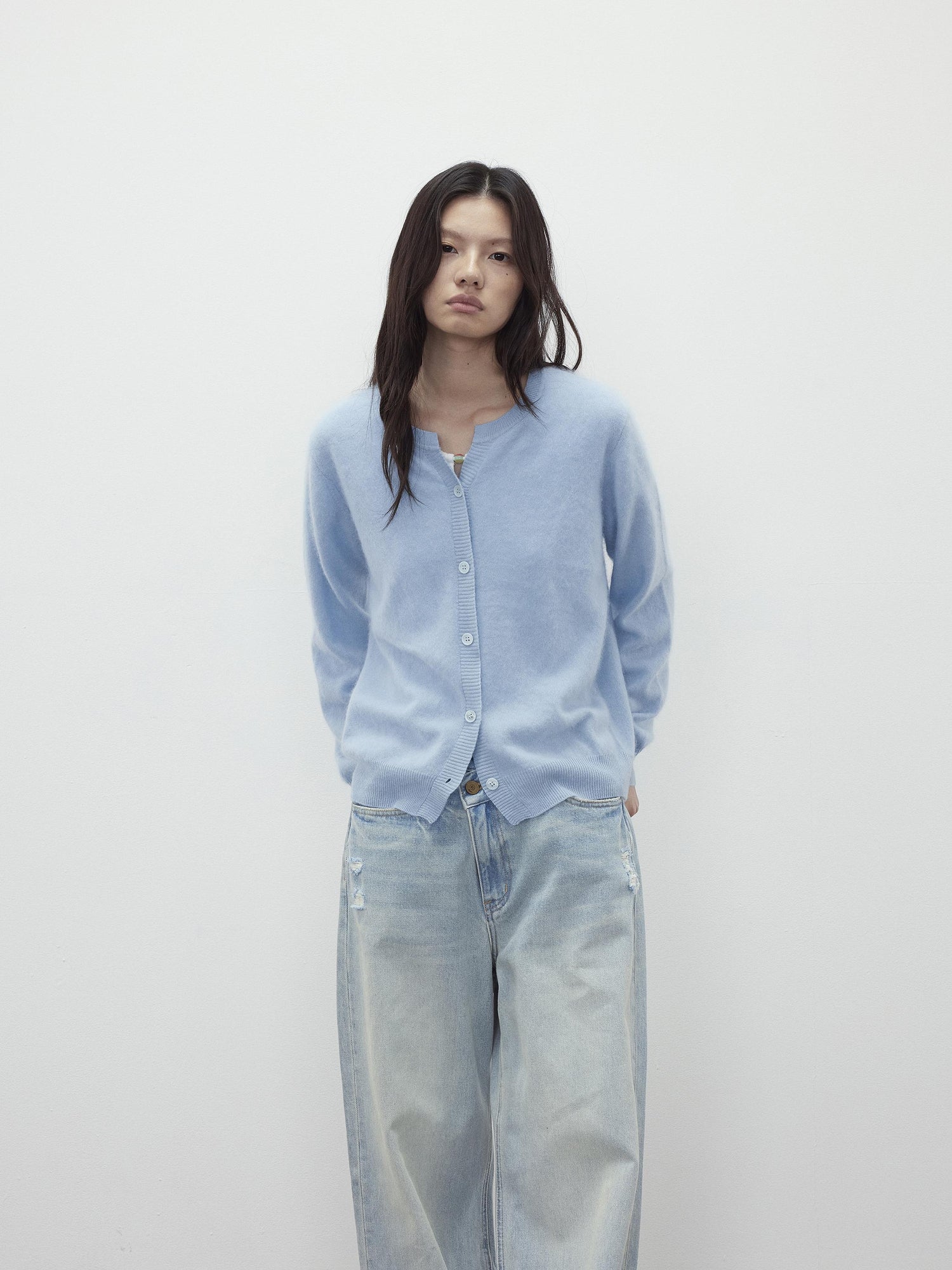 AFTADAWN Soft V-Neck Wool Cashmere Sweater