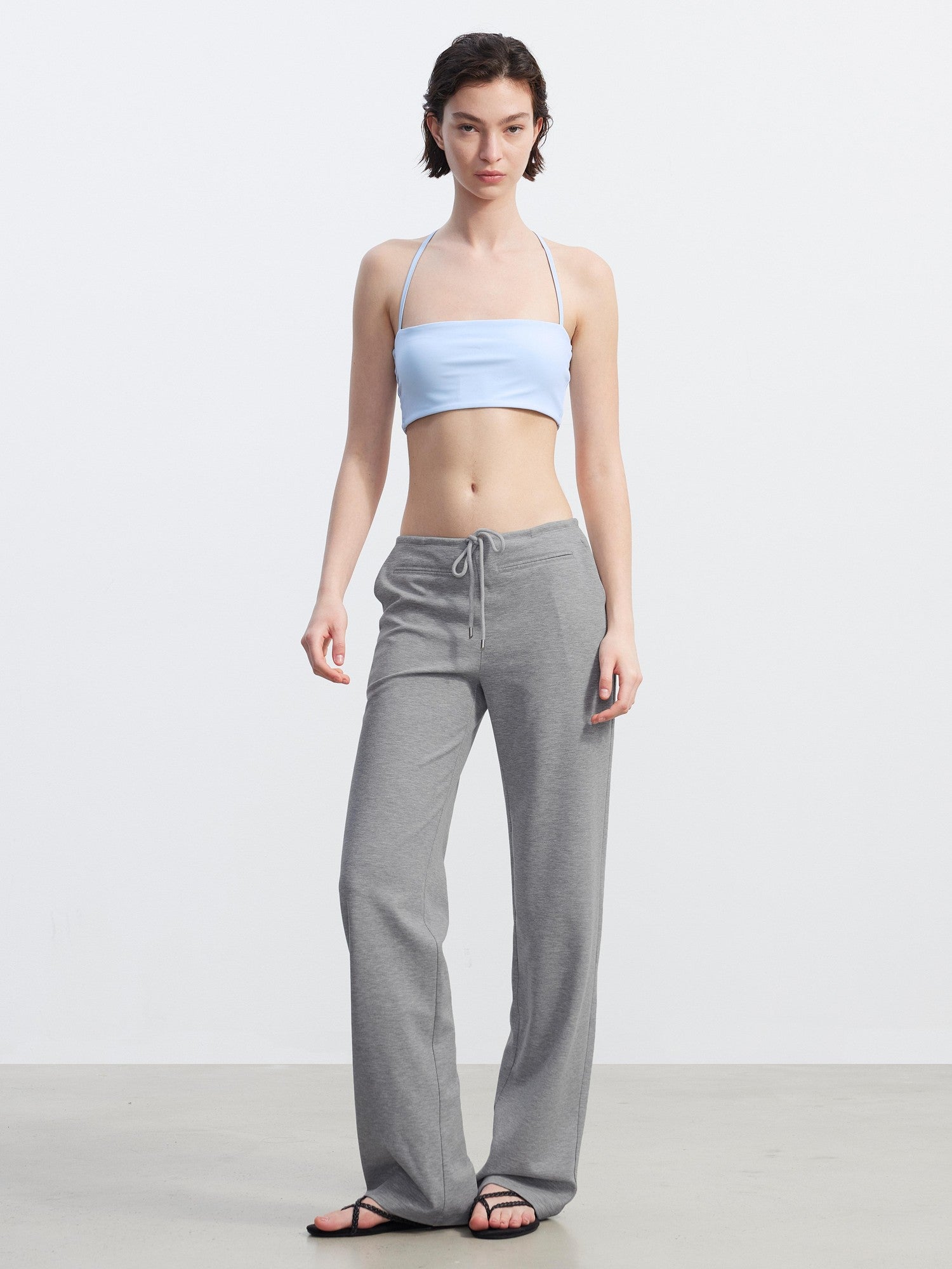 AFTADAWN Solid Cross Halter Open Back Removable Pad Cropped Women&