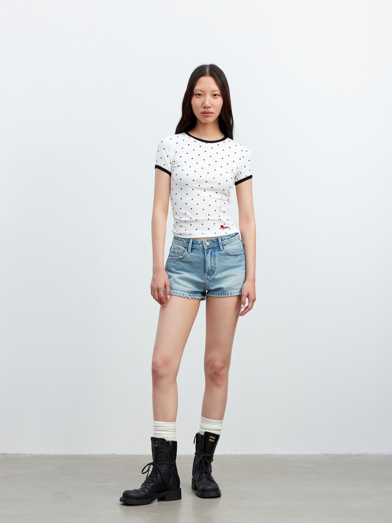 AFTADAWN Stretch Cotton Contrast Dot Round Neck Fitted Tee