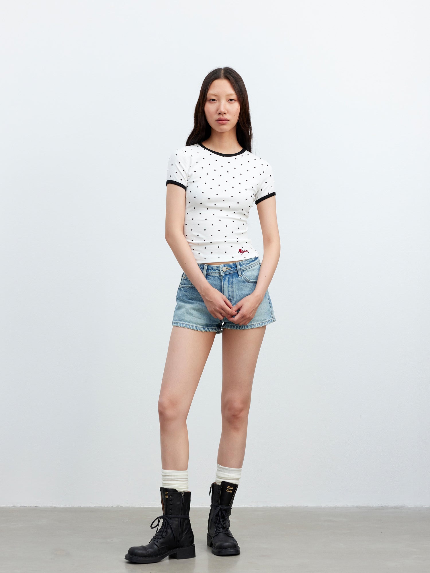 AFTADAWN Stretch Cotton Contrast Dot Round Neck Fitted Tee