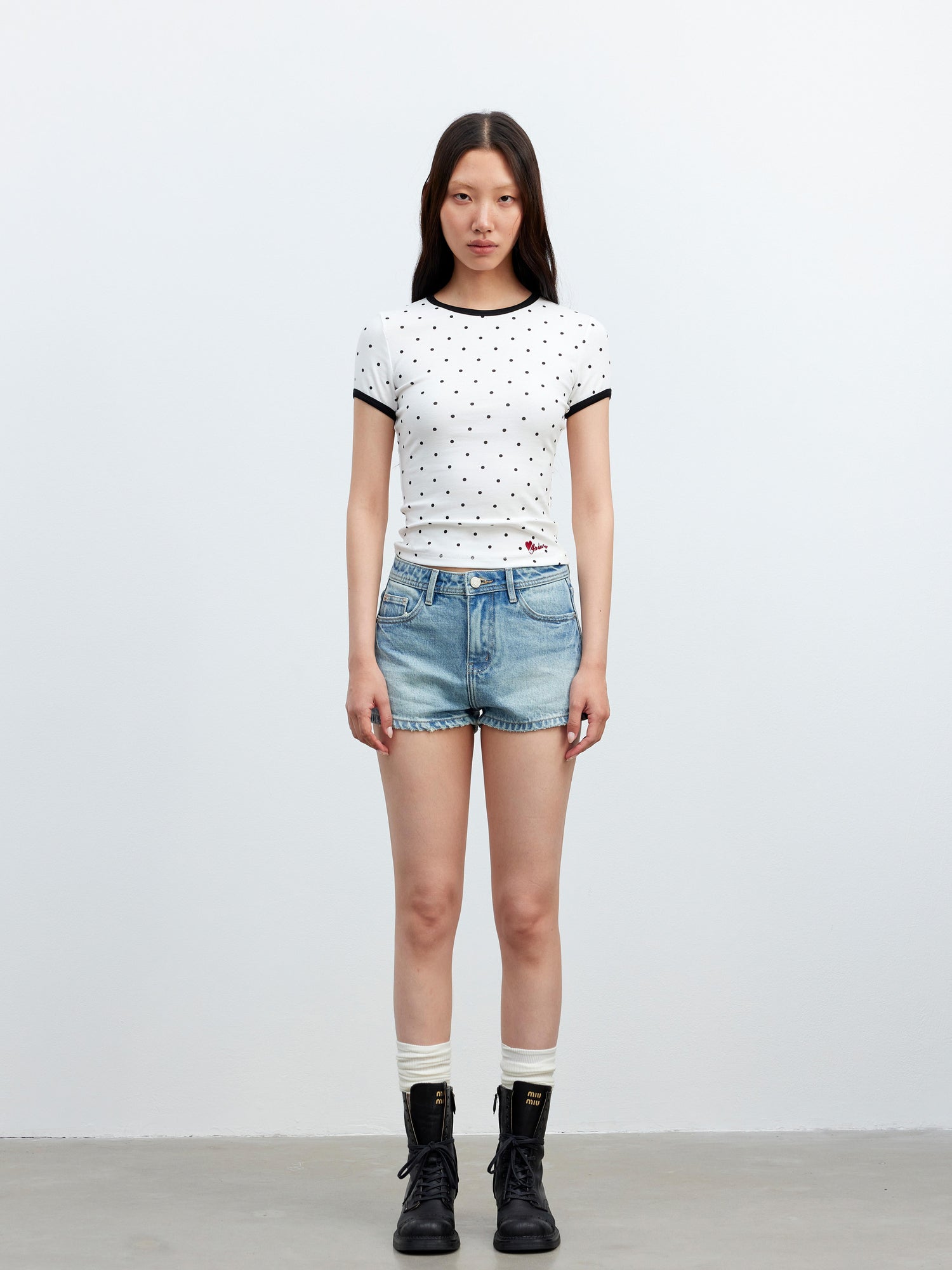 AFTADAWN Stretch Cotton Contrast Dot Round Neck Fitted Tee