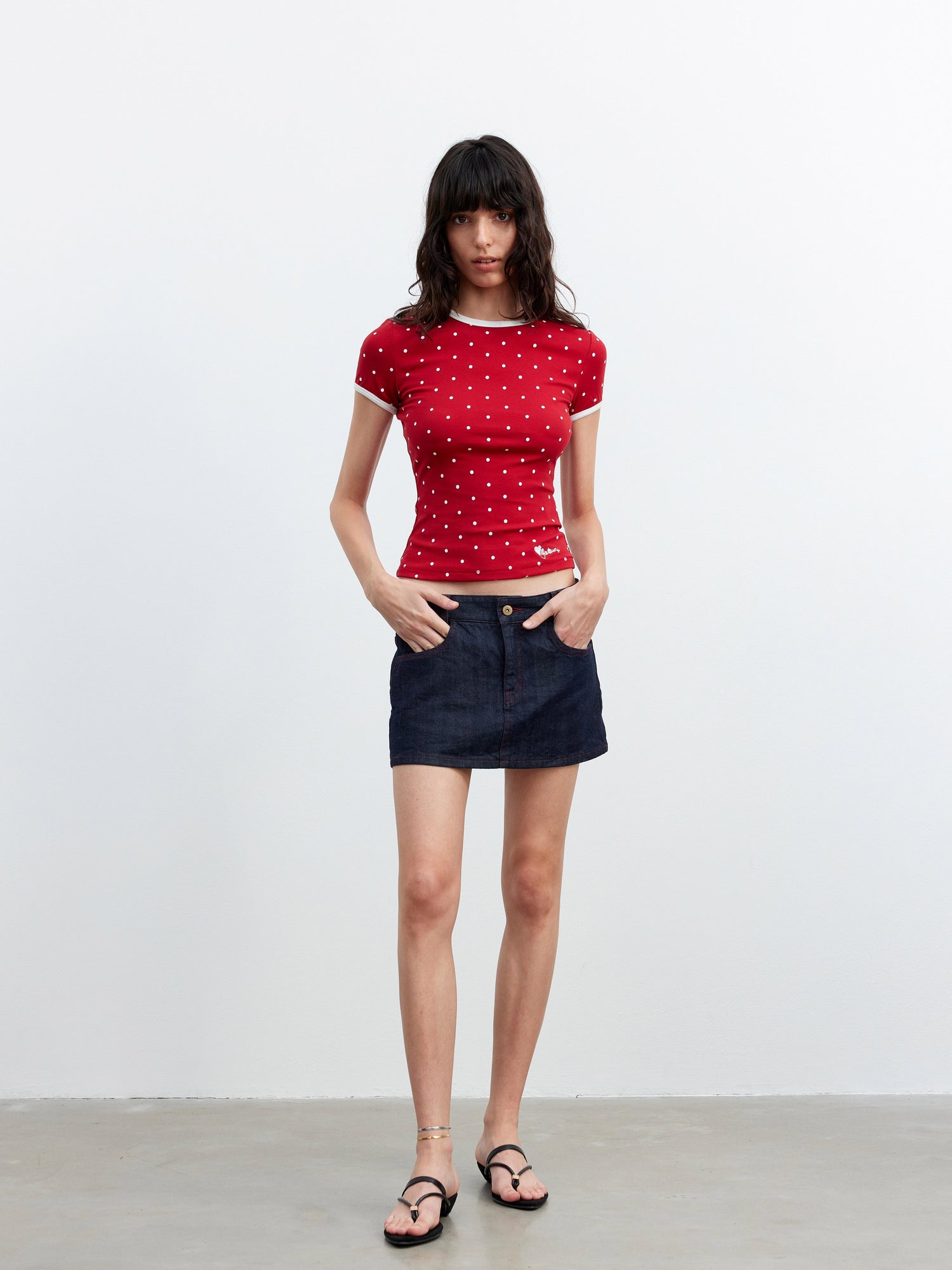 AFTADAWN Stretch Cotton Contrast Dot Round Neck Fitted Tee