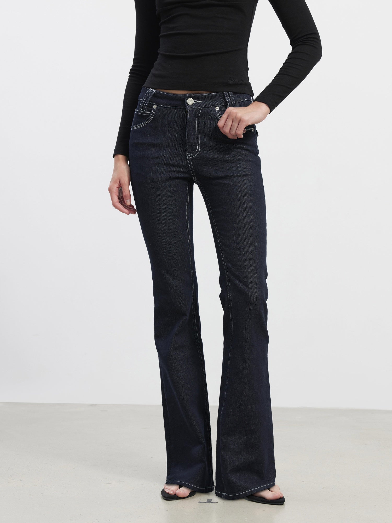 AFTADAWN Stretch Cotton Slim Flare Natural Waist Pockets Everyday Women Dark Blue Jeans