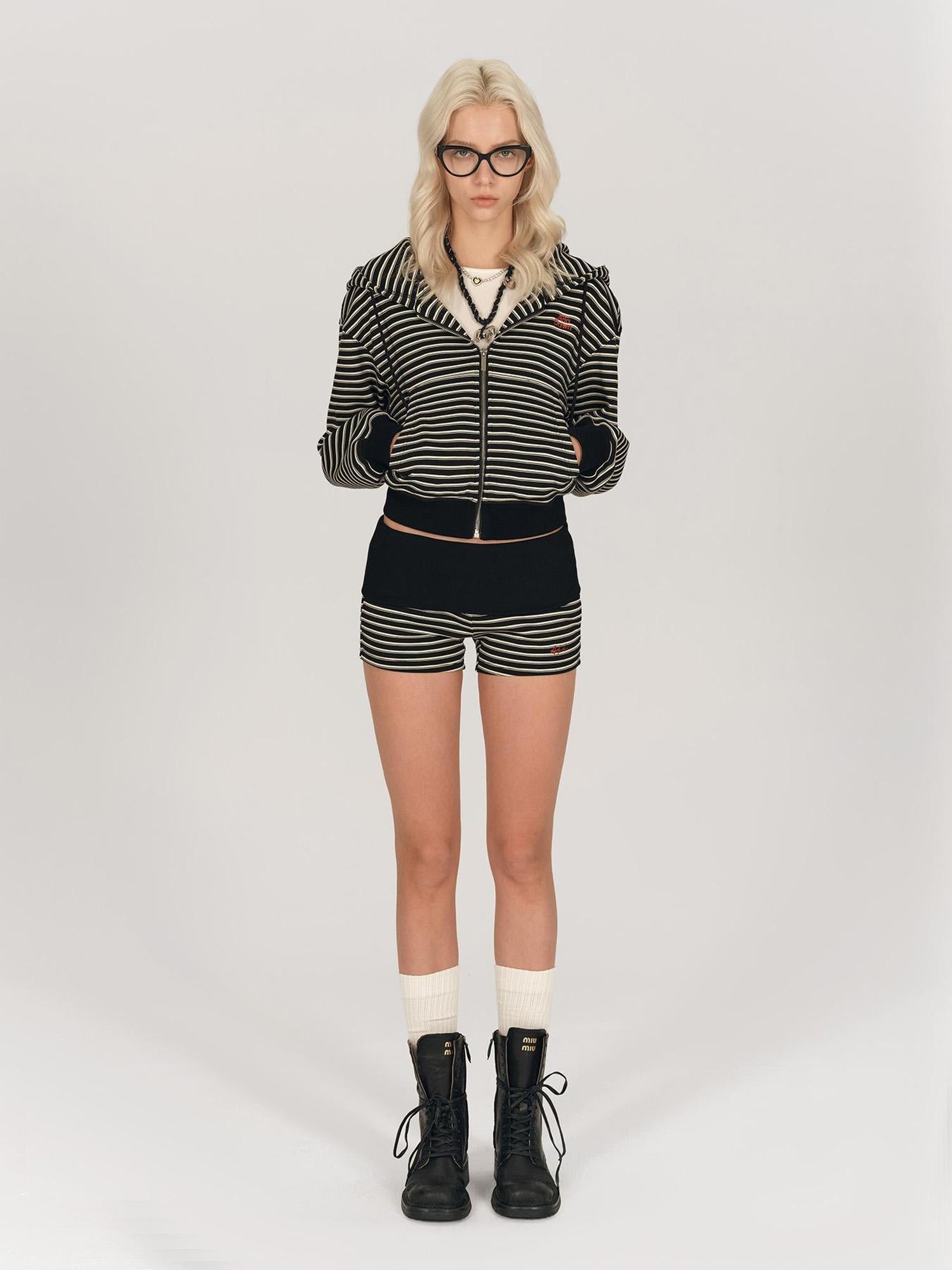AFTADAWN Striped Hooded Sweatshirt With Embroidered Logo And Ribbed Shorts