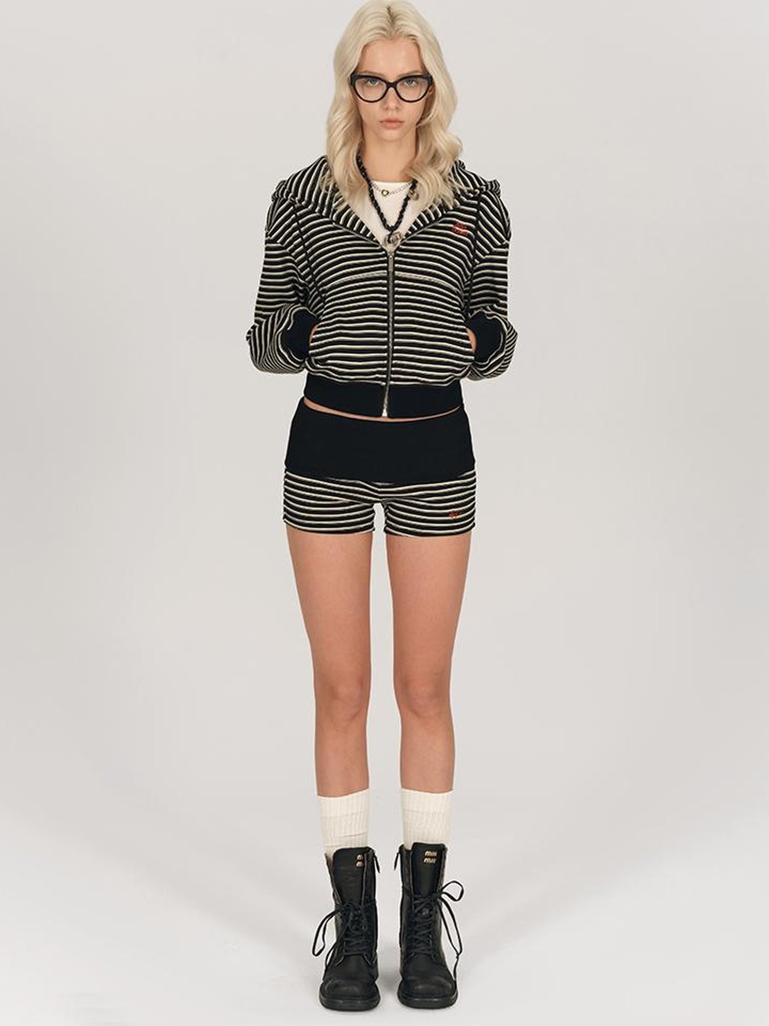 AFTADAWN Striped Hooded Sweatshirt With Embroidered Logo And Ribbed Shorts