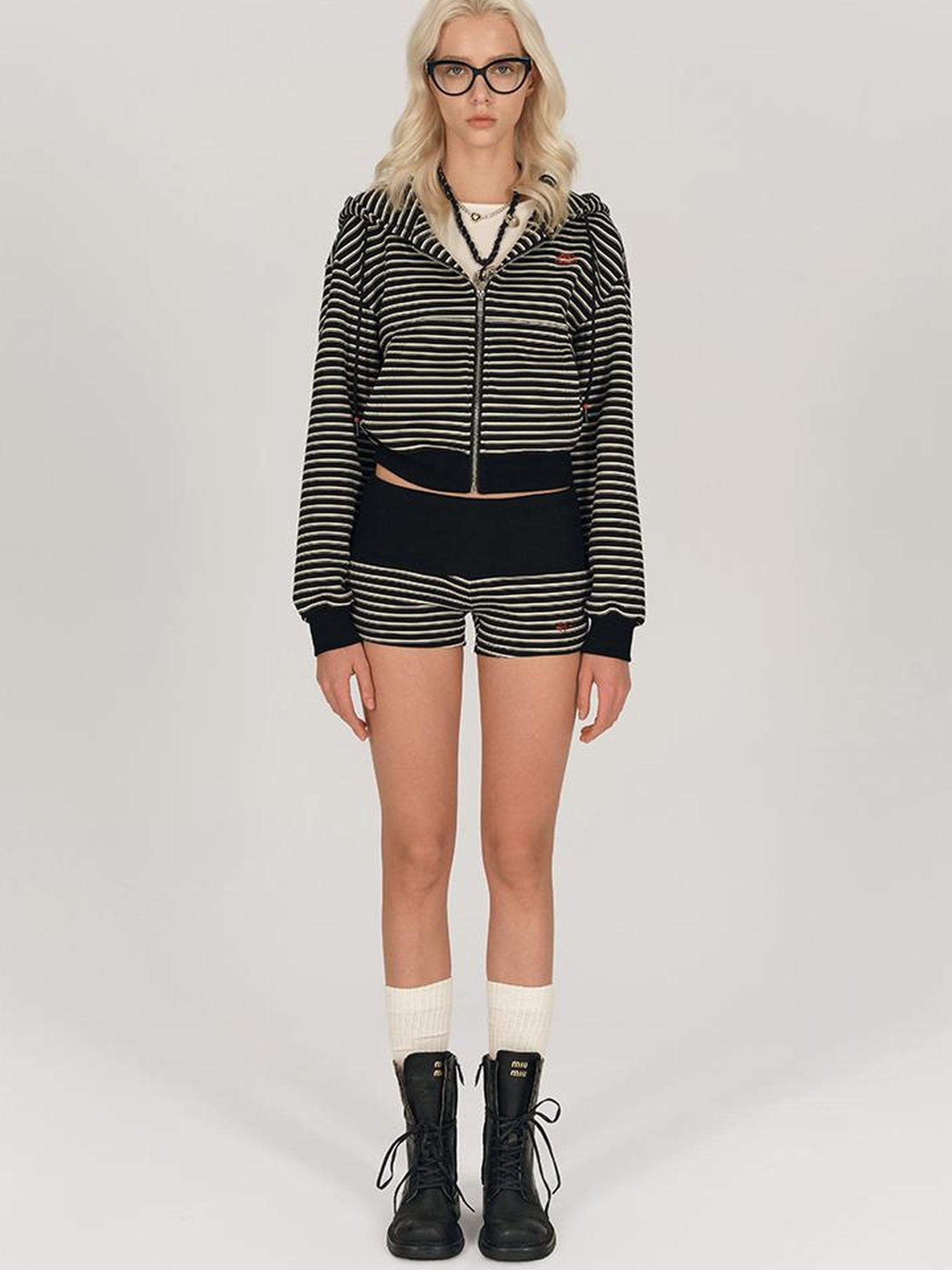 AFTADAWN Striped Hooded Sweatshirt With Embroidered Logo And Ribbed Shorts