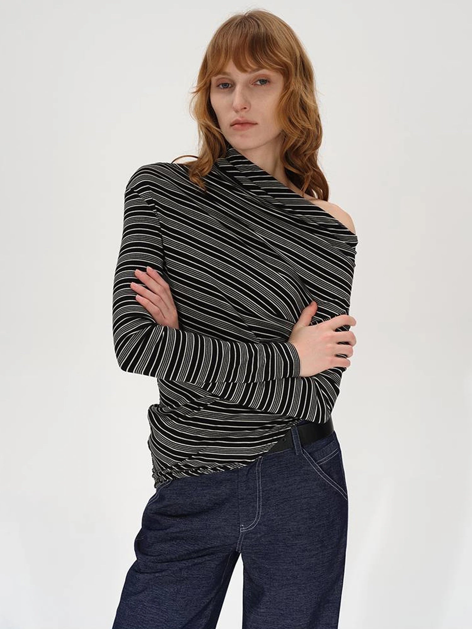 Striped Stacked Neck Asymmetric Two Way Long Sleeve T-shirt