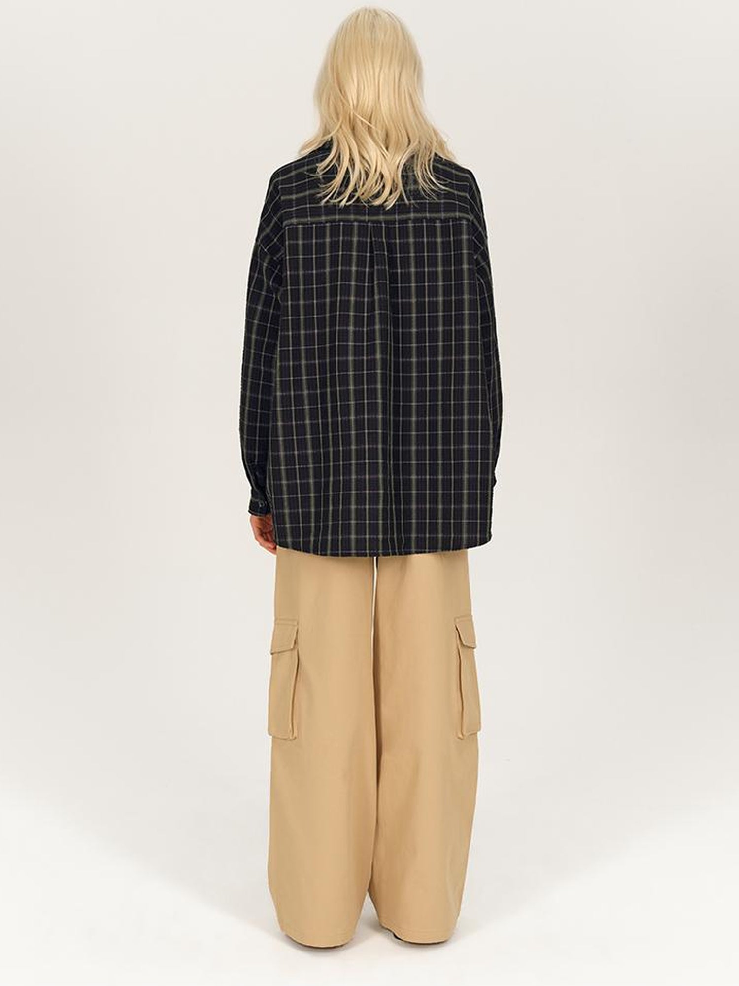 AFTADAWN Textured Check Long Sleeve Shirt With Spread Collar And Relaxed Fit