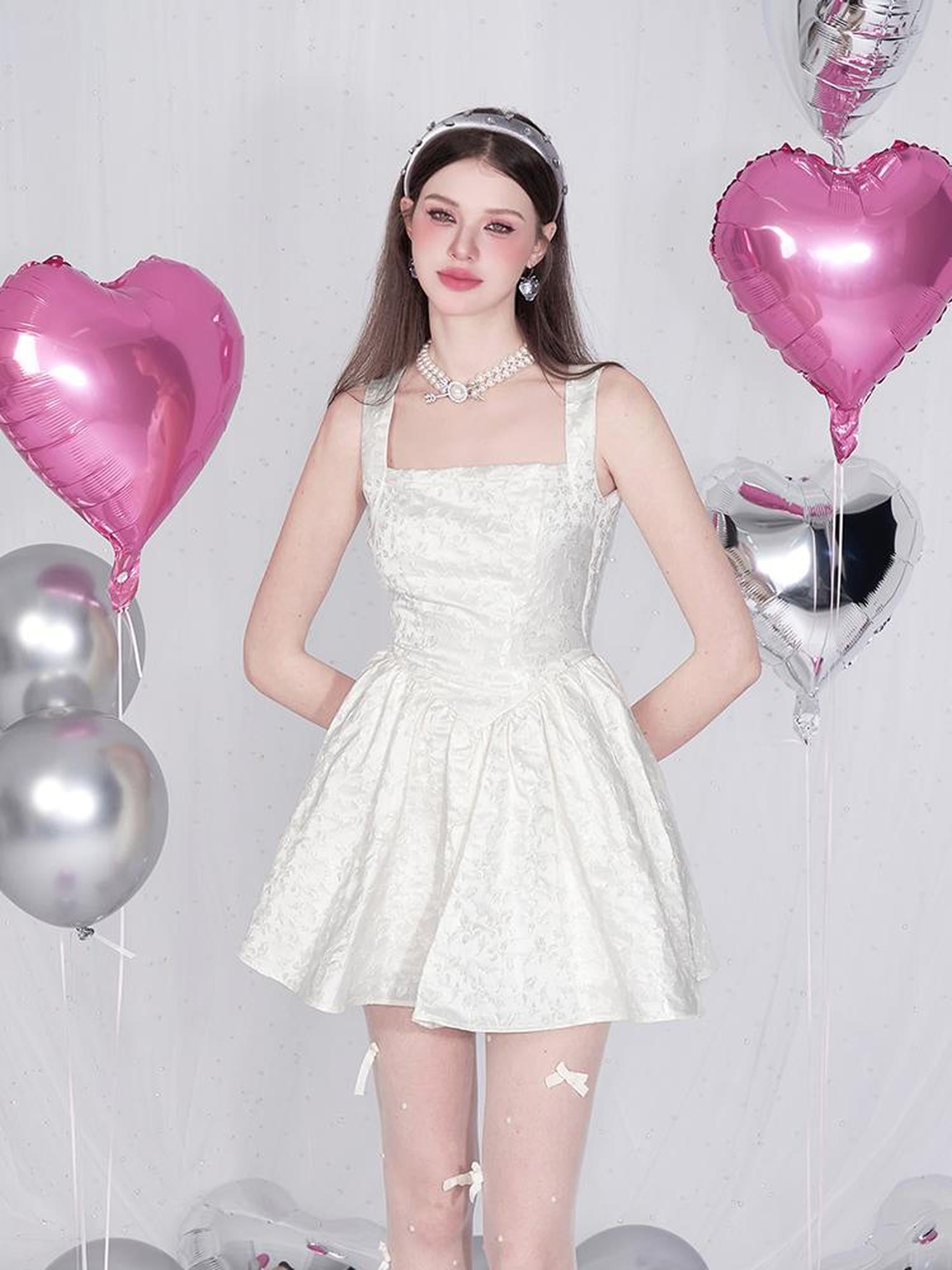 AFTADAWN Tulip Encounter Jacquard Slip Dress V-neck