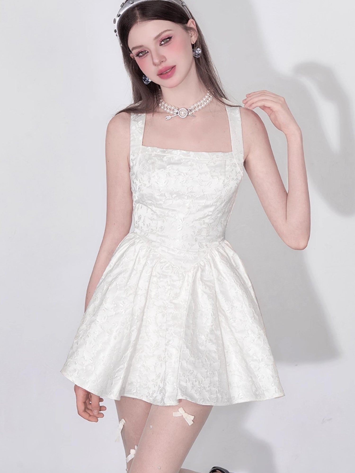 AFTADAWN Tulip Encounter Jacquard Slip Dress V-neck