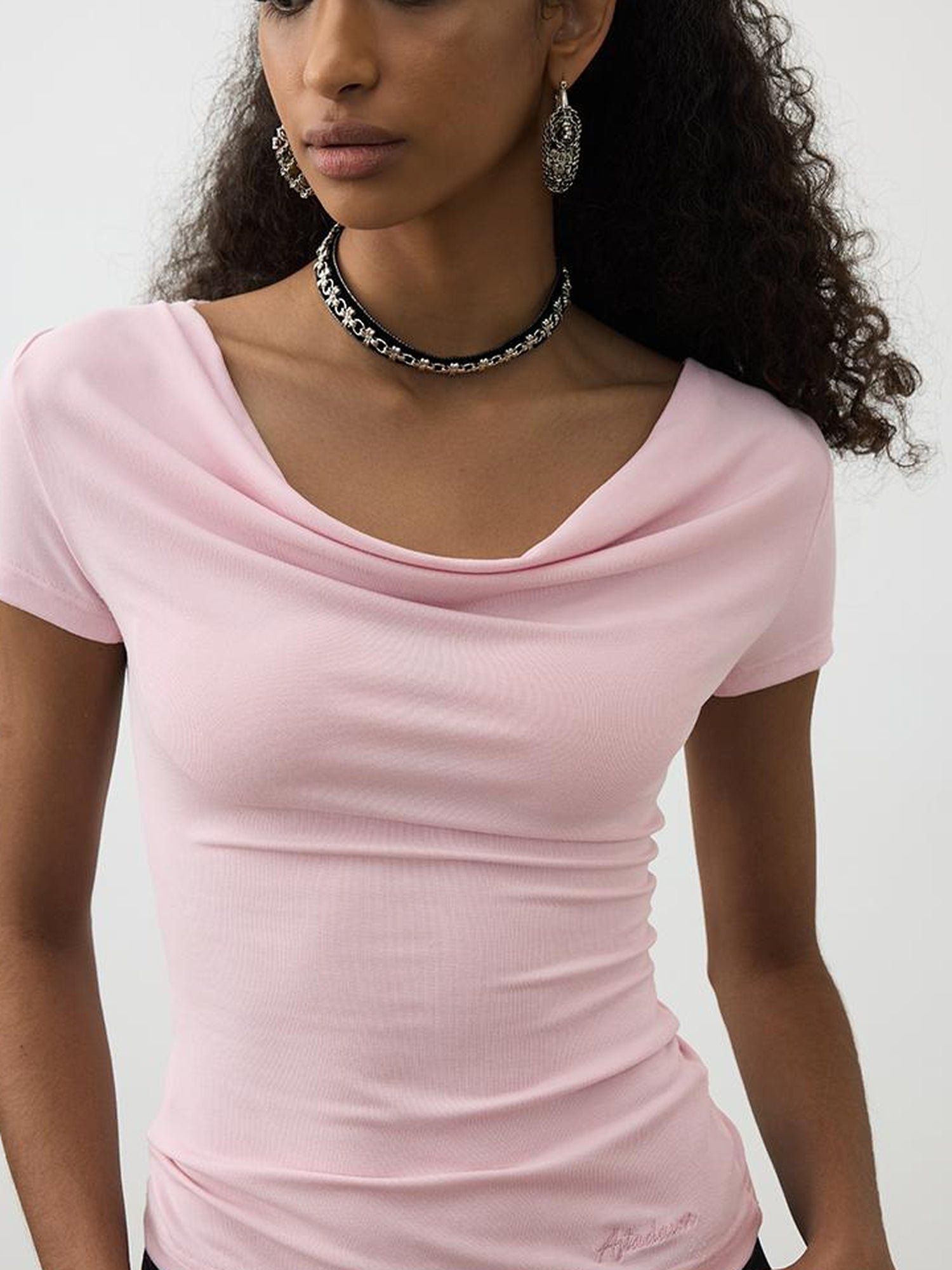 AFTADAWN Two In One Modal Tencel Layered Neck Slim Tee
