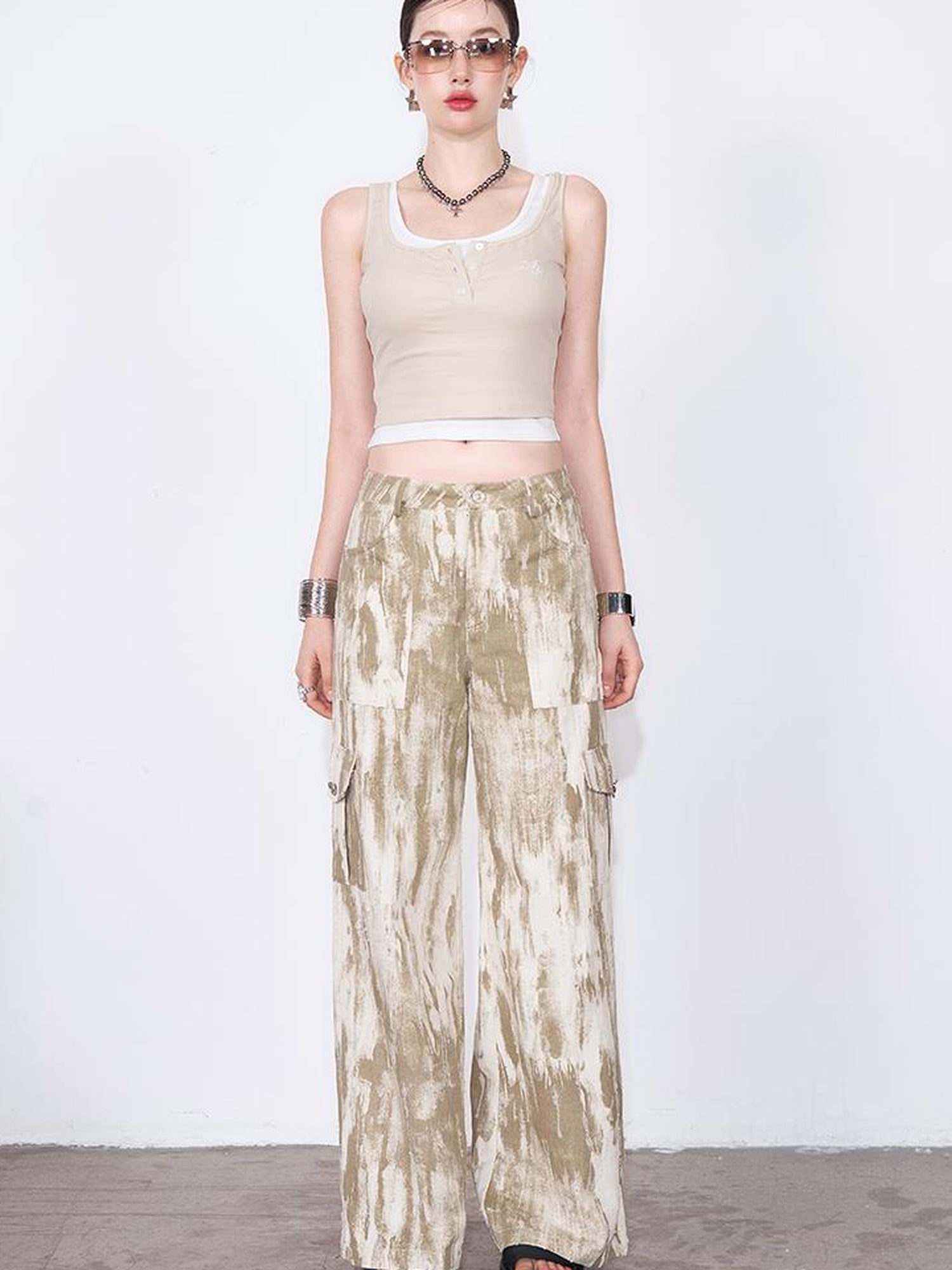 AFTADAWN Two Tone Layered Tank Top & Distressed Cargo Pants Set