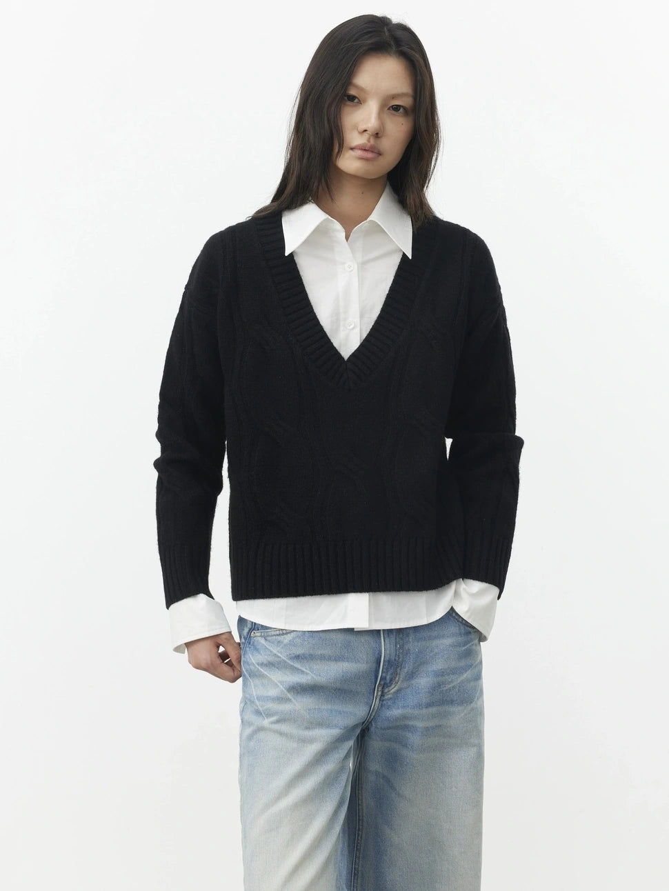 AFTADAWN V-Neck Cable Knit Wool Sweater Sweater