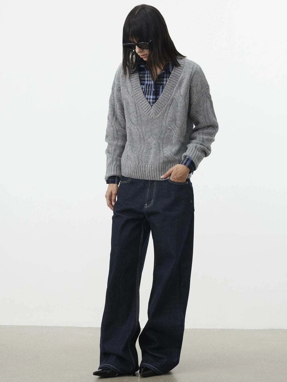 AFTADAWN V-Neck Cable Knit Wool Sweater Sweater