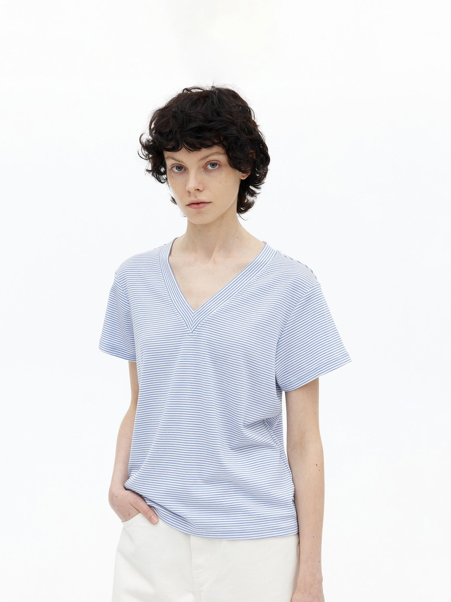 AFTADAWN V-Neck Striped Lyocell Tee