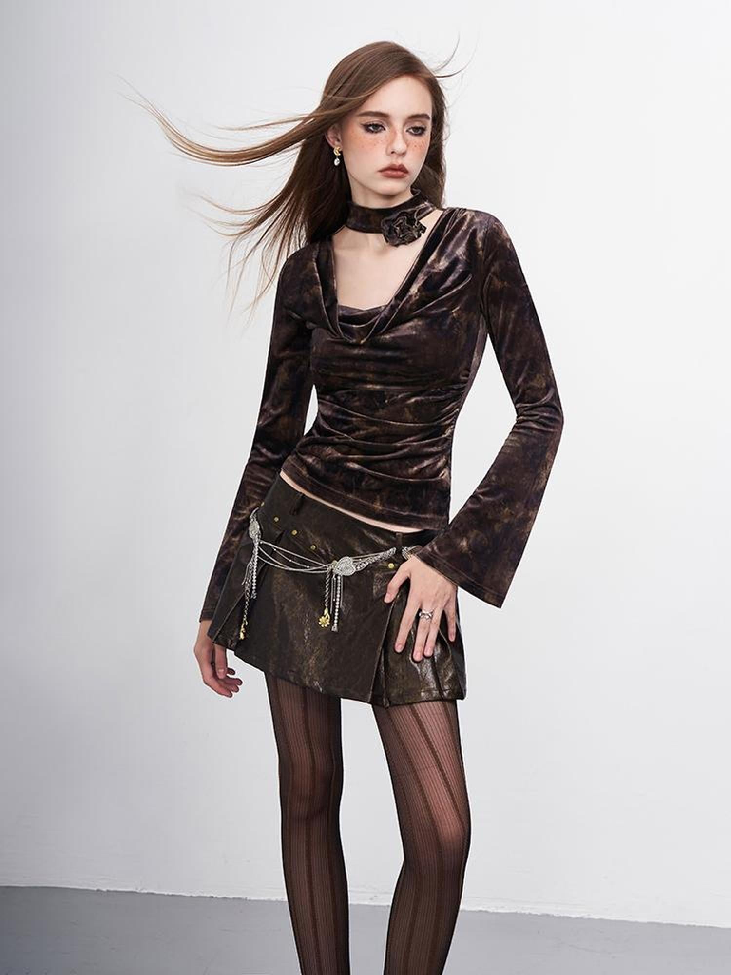 AFTADAWN Velvet Rose Choker Print V-Neck Blouse