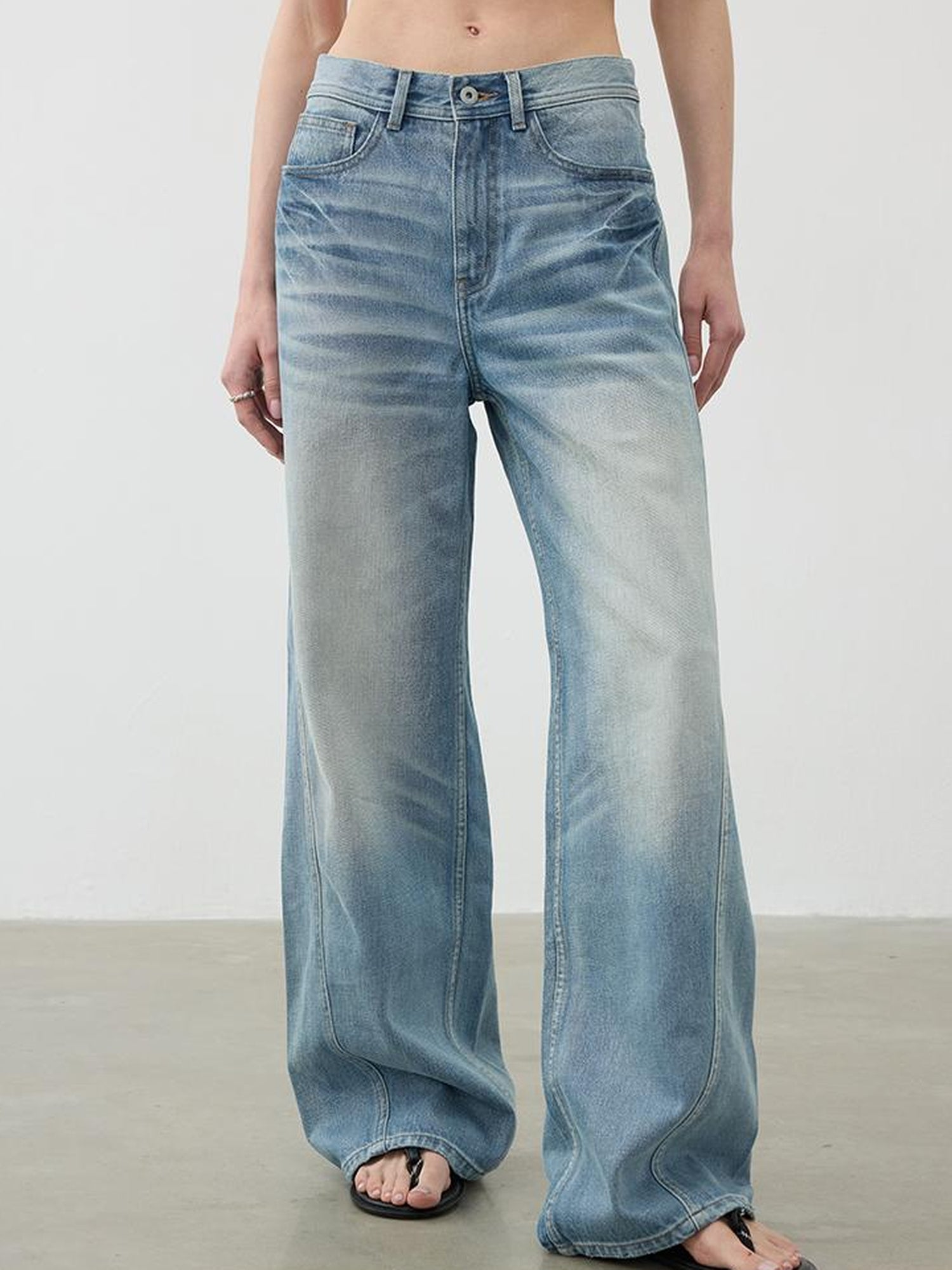 AFTADAWN Vintage Light Wash Wide Leg Denim Jeans With Whiskers