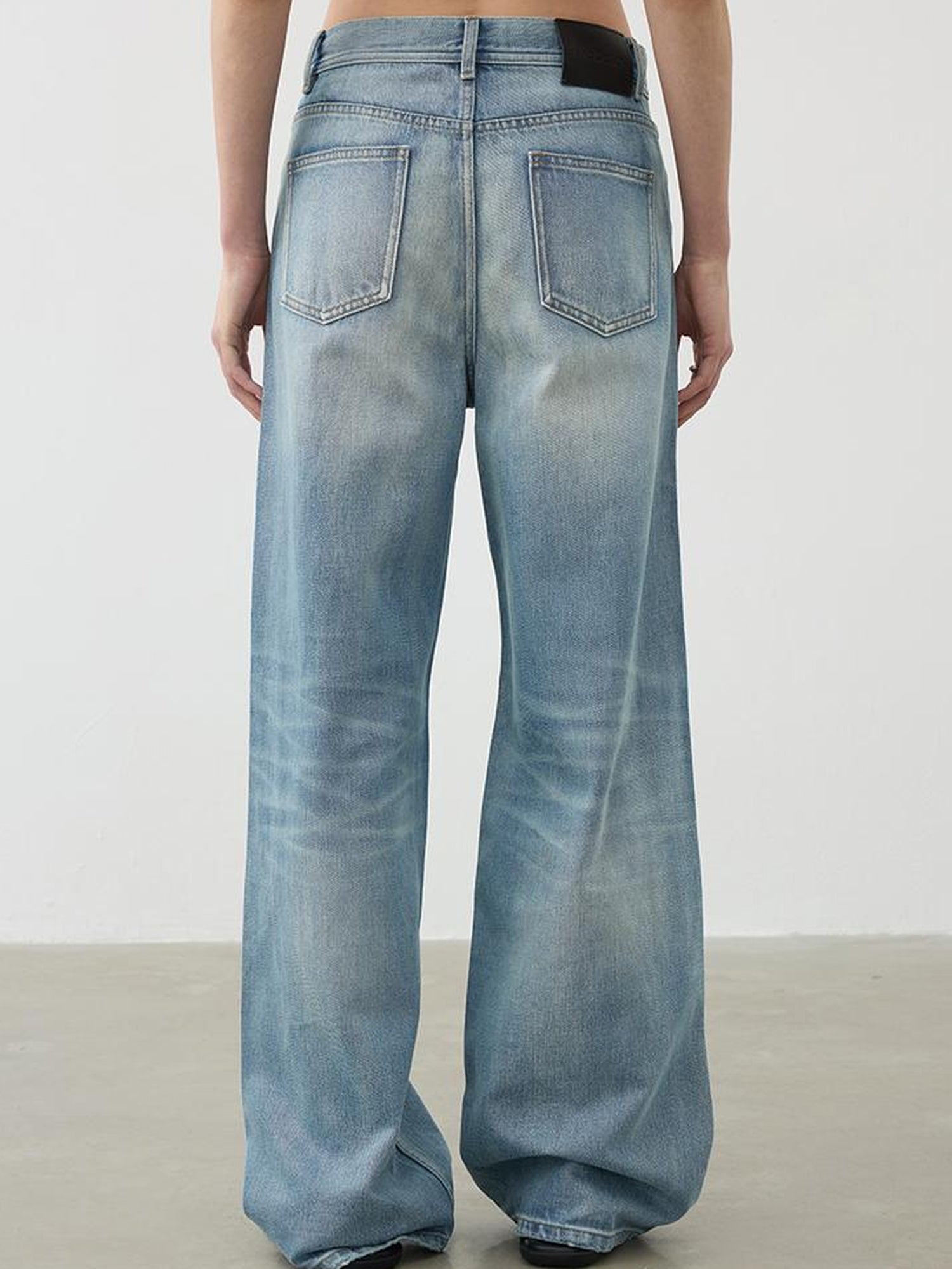 AFTADAWN Vintage Light Wash Wide Leg Denim Jeans With Whiskers