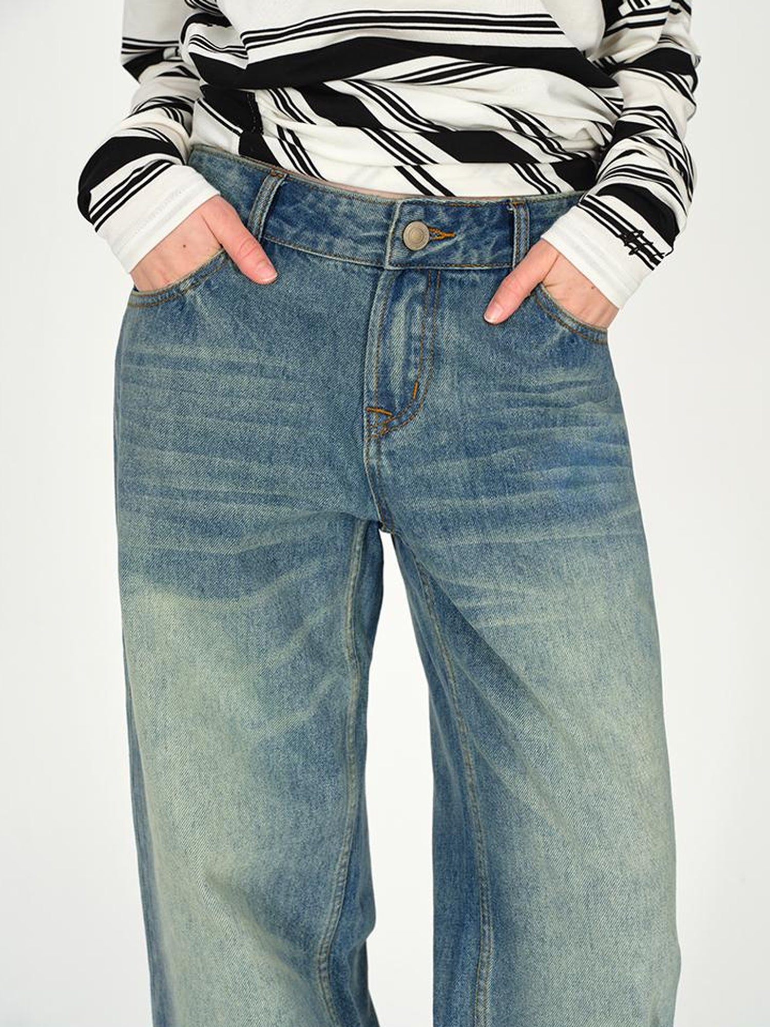 AFTADAWN Vintage Washed Blue Relaxed Straight Leg Jeans