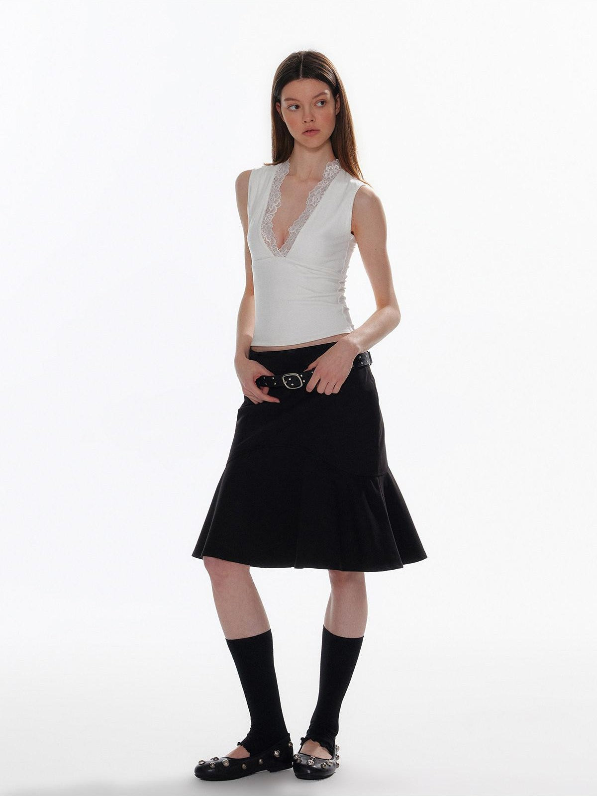 ALINNV Cropped Strappy Deep V Lace Slim Short Camisole Women&