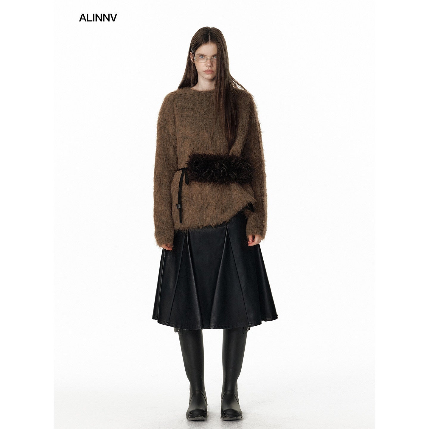 ALINNV_Fuzzy_Long_Hair_Alpaca_Oversized_Crewneck_Women&