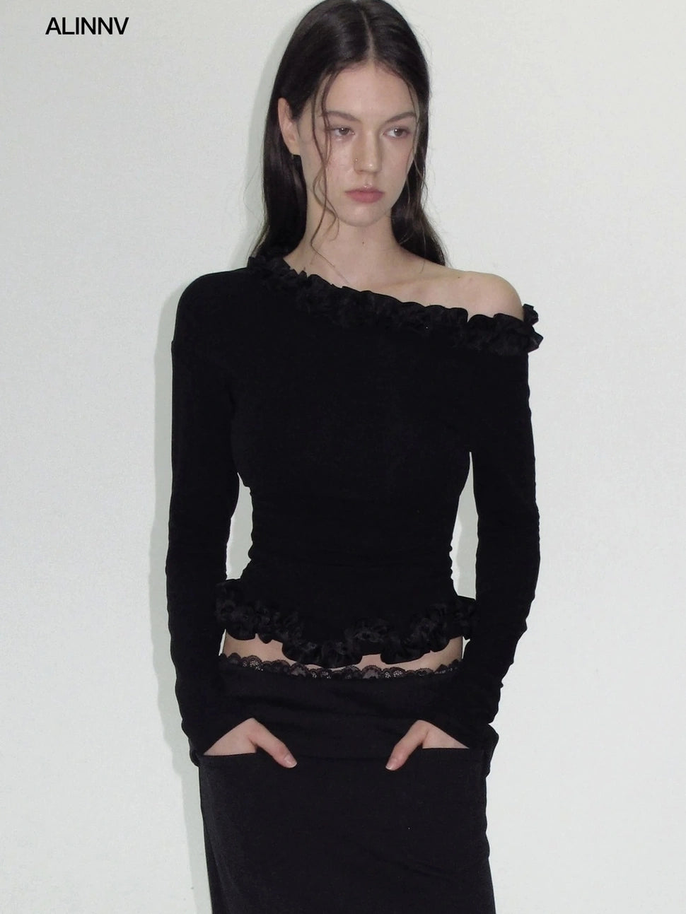 ALINNV STUDIO Asymmetrical Shoulder Layered Ruffle Slim Fit Tee T-shirt