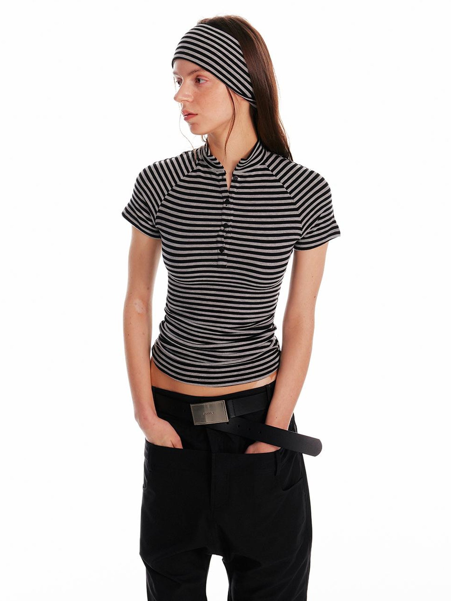 ALINNV STUDIO Backless Slim Fit T Shirt Women Summer 2025