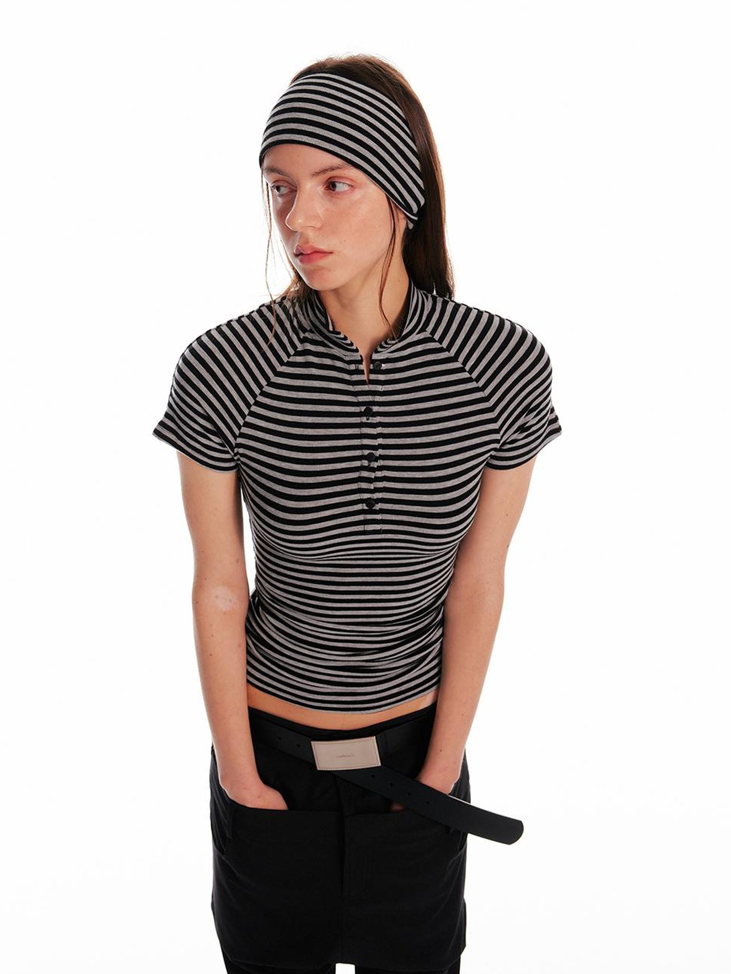 ALINNV STUDIO Backless Slim Fit T Shirt Women Summer 2025