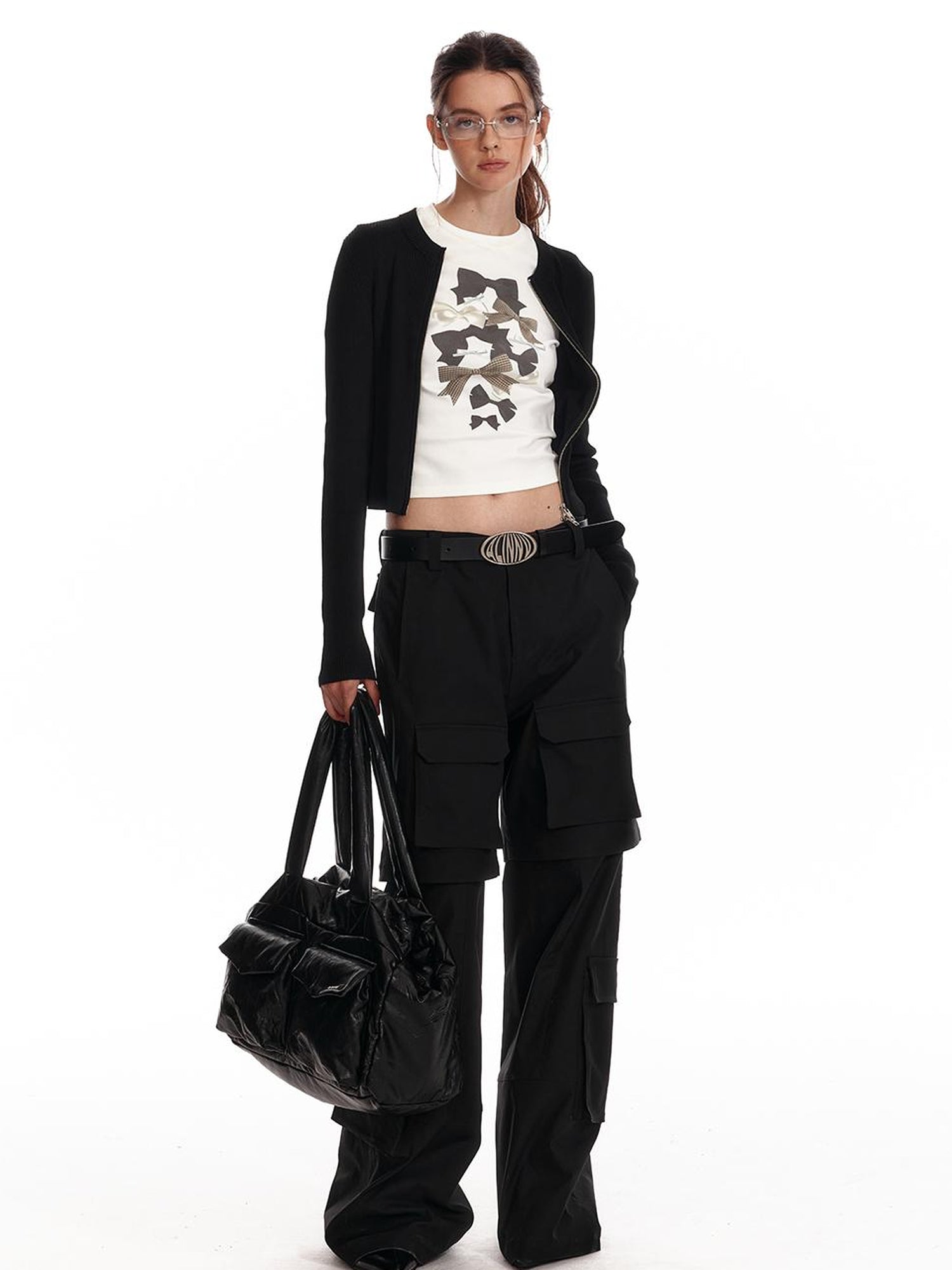 ALINNV STUDIO Bow Print Fitted Long Sleeve Tee