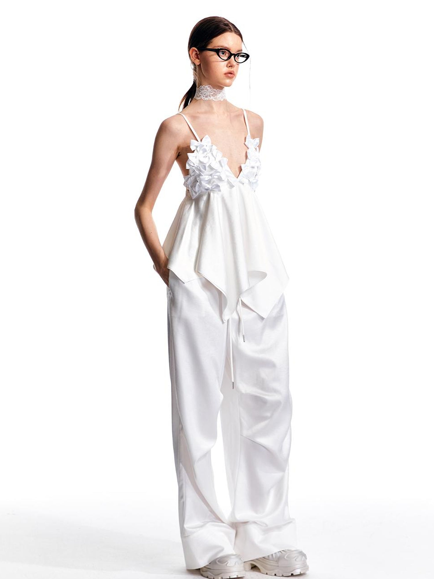 ALINNV STUDIO Butterfly Bow Asymmetric Hem Camisole Top