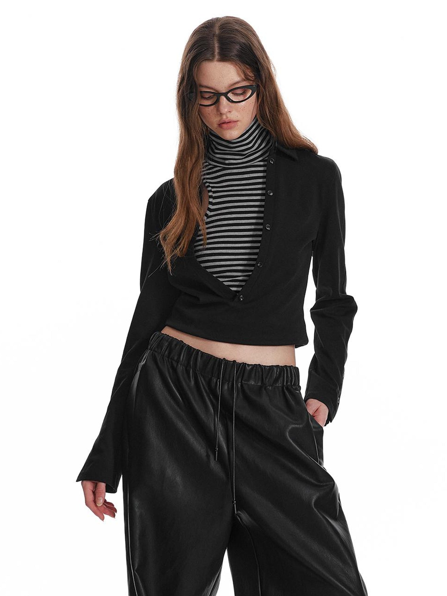 ALINNV STUDIO Fitted Mock Neck Two Layer Top With Split Cuff