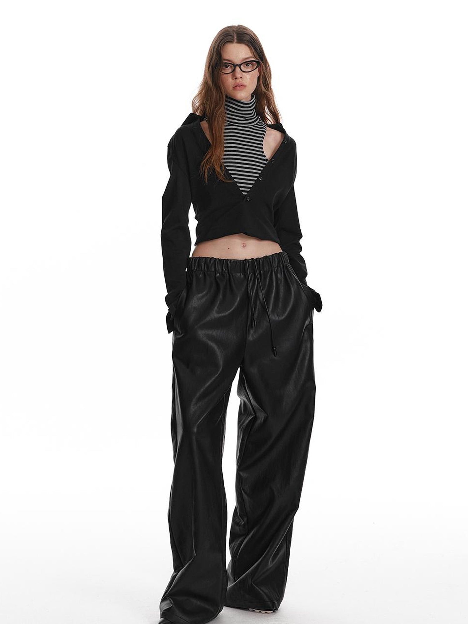 ALINNV STUDIO Fitted Mock Neck Two Layer Top With Split Cuff