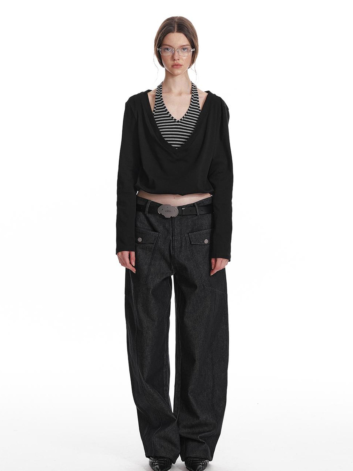 ALINNV STUDIO Halter Neck Knit Top with Layered V-Neck Design