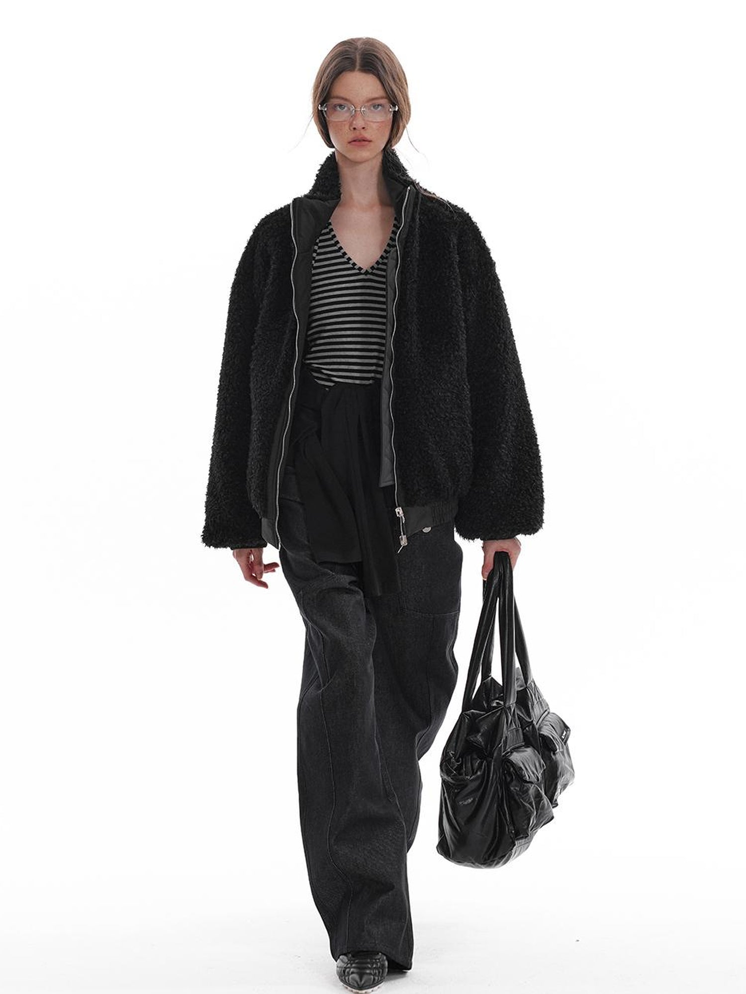 ALINNV STUDIO Halter Neck Knit Top with Layered V-Neck Design