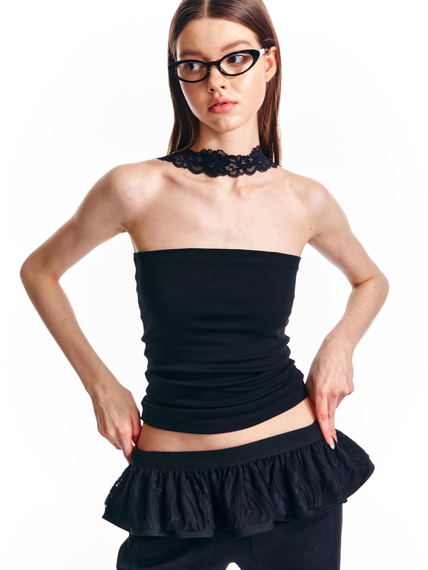 ALINNV STUDIO Lace Halterneck Fitted Knit Top Stretch Fabric