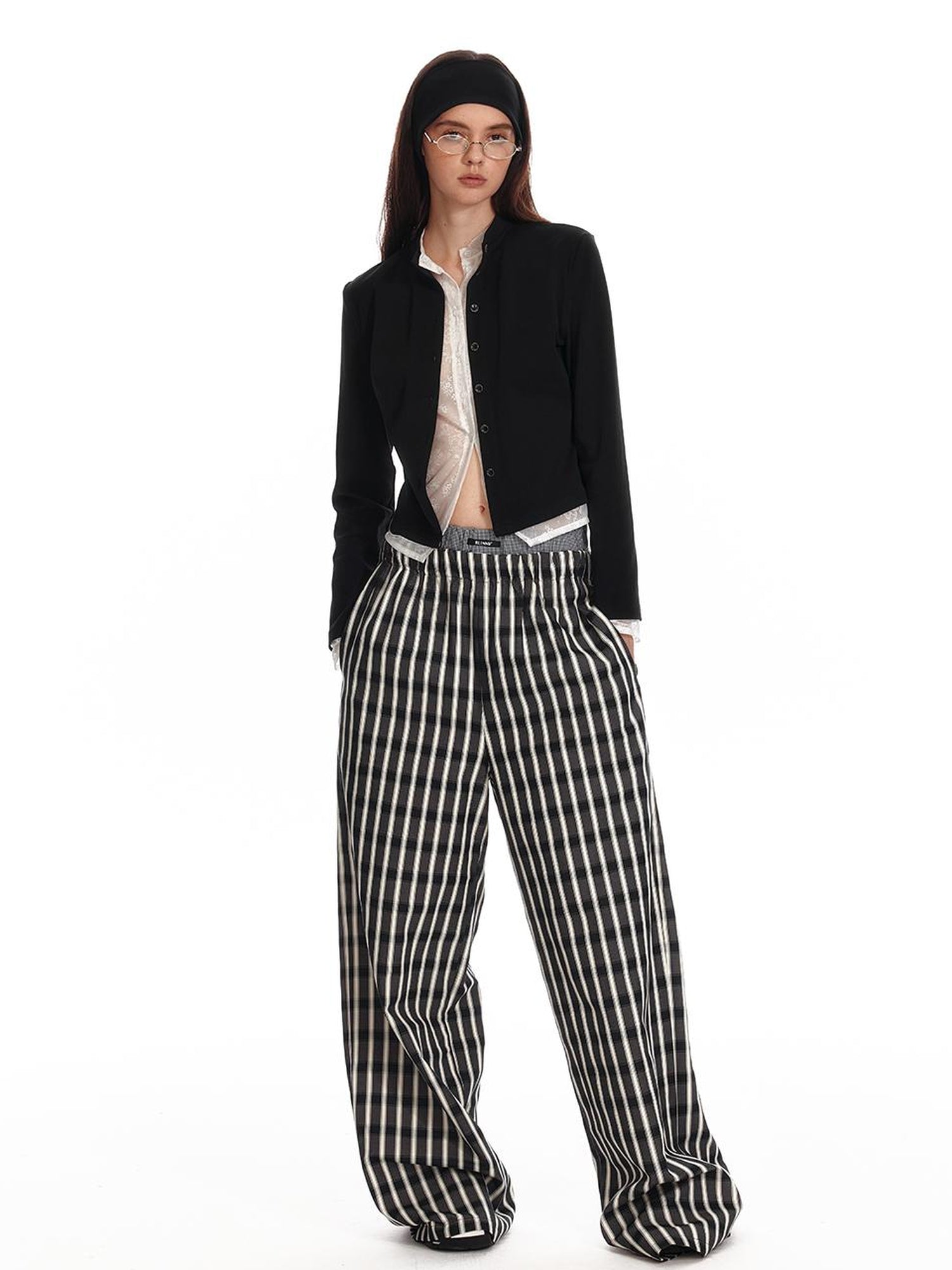 ALINNV STUDIO Lace Paneled Black Knit Long Sleeve Shirt