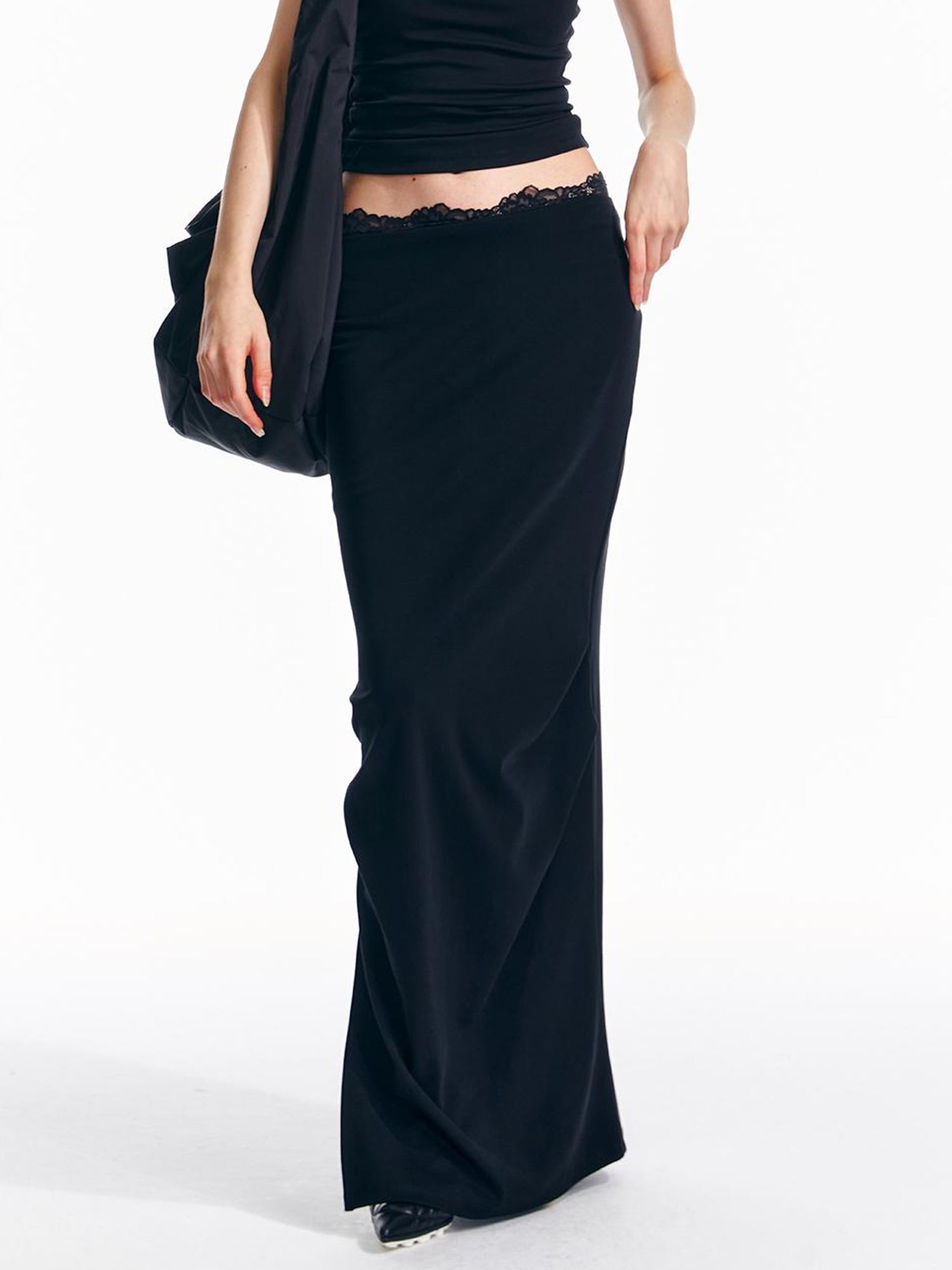 ALINNV STUDIO Lace Waist Knit Maxi Skirt With Slit